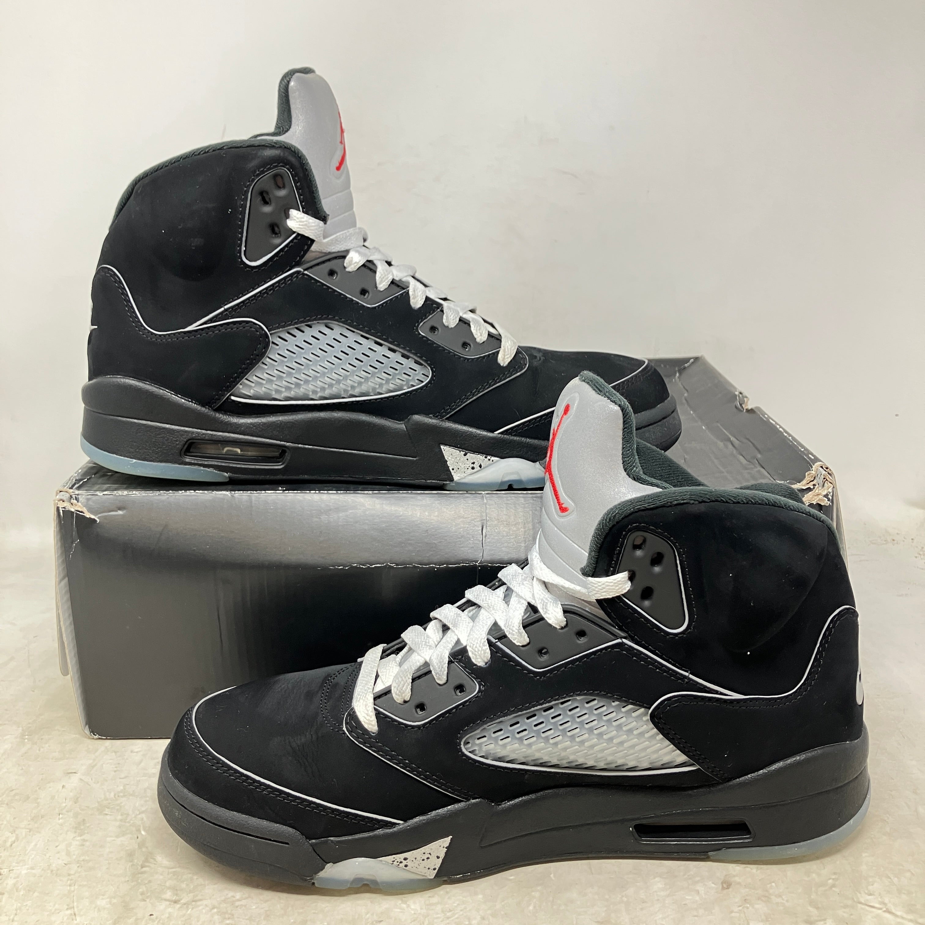 Jordan 5 Retro OG Black Metallic Reimagined