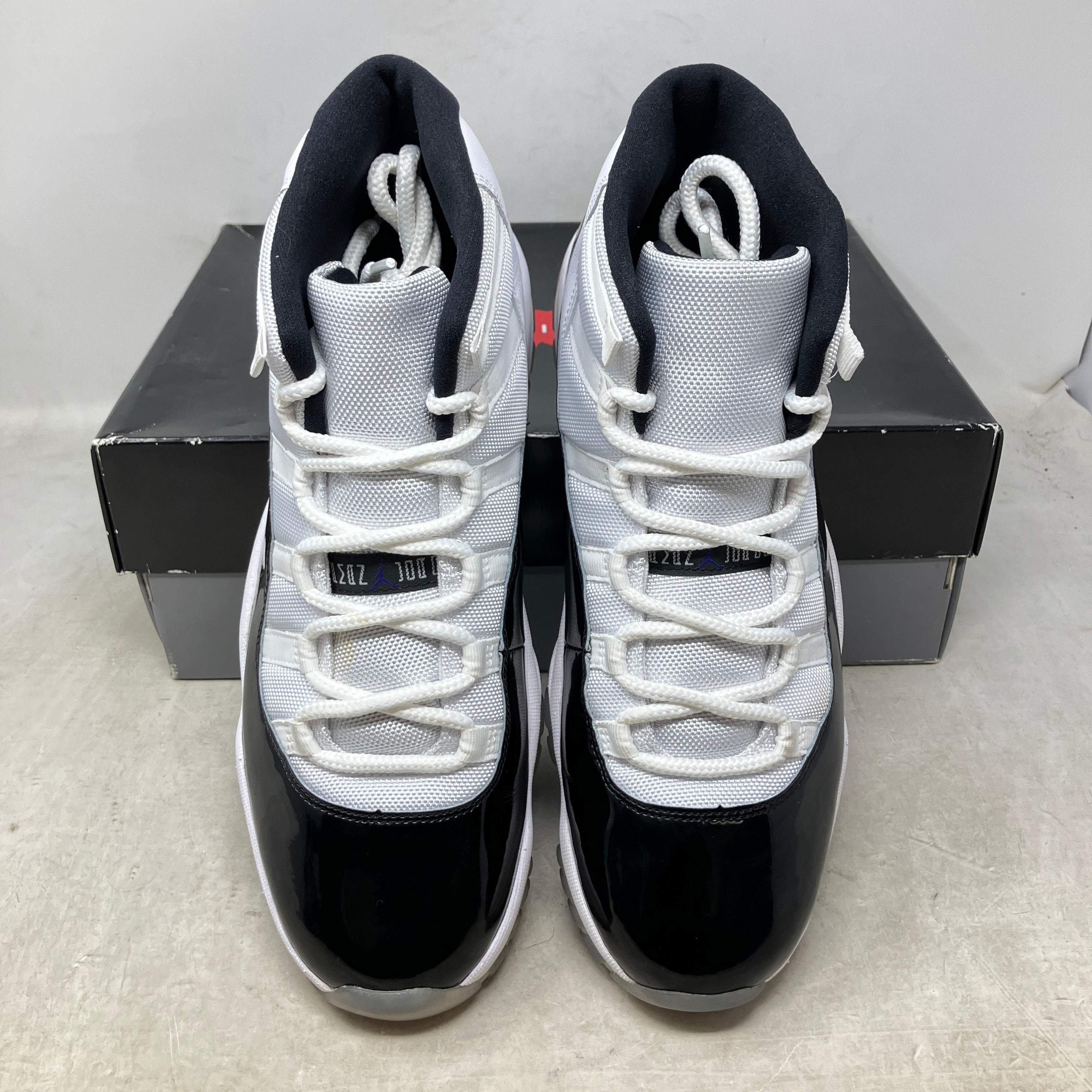 Jordan 11 Retro Concord (2018)