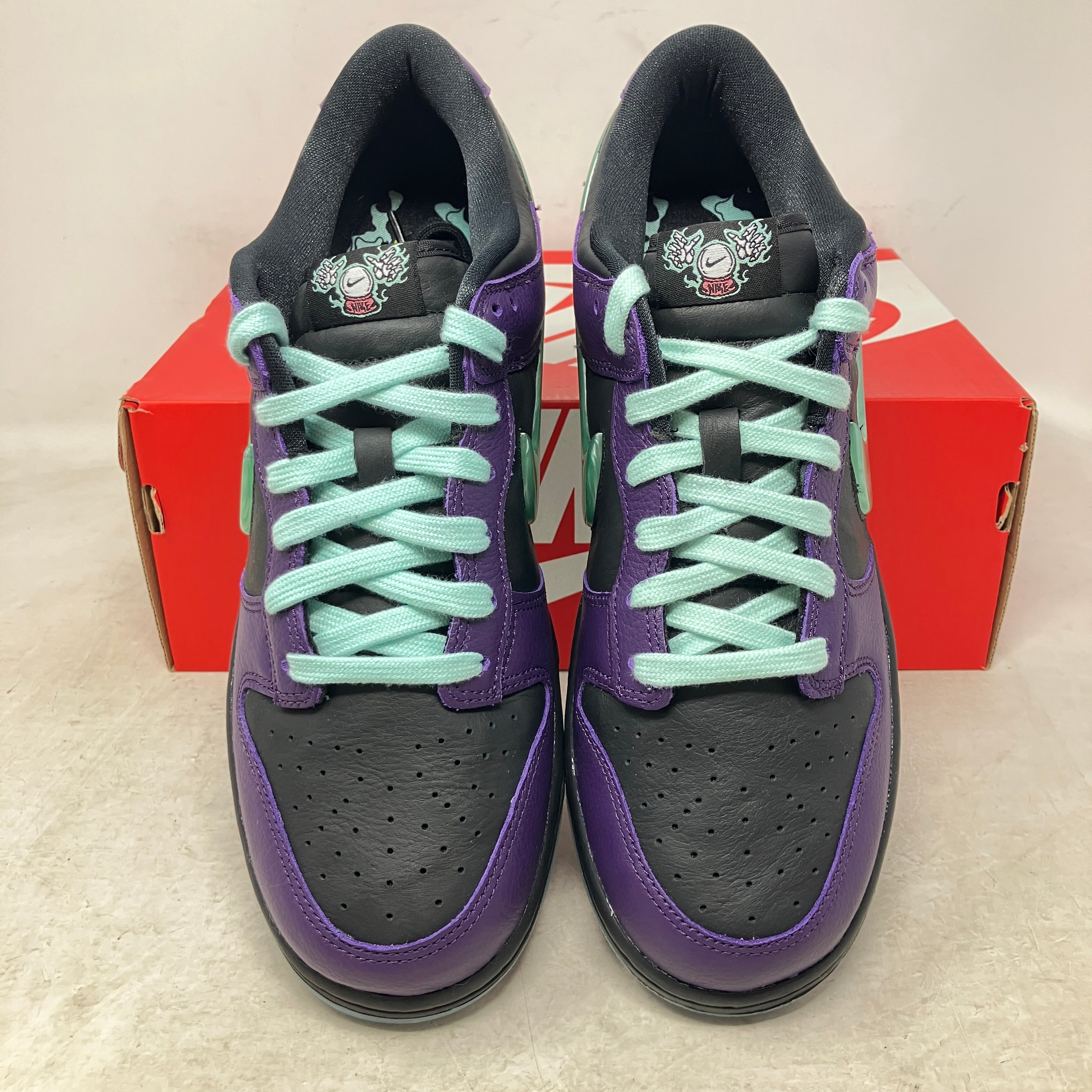 Nike Dunk Low LTD Wizard