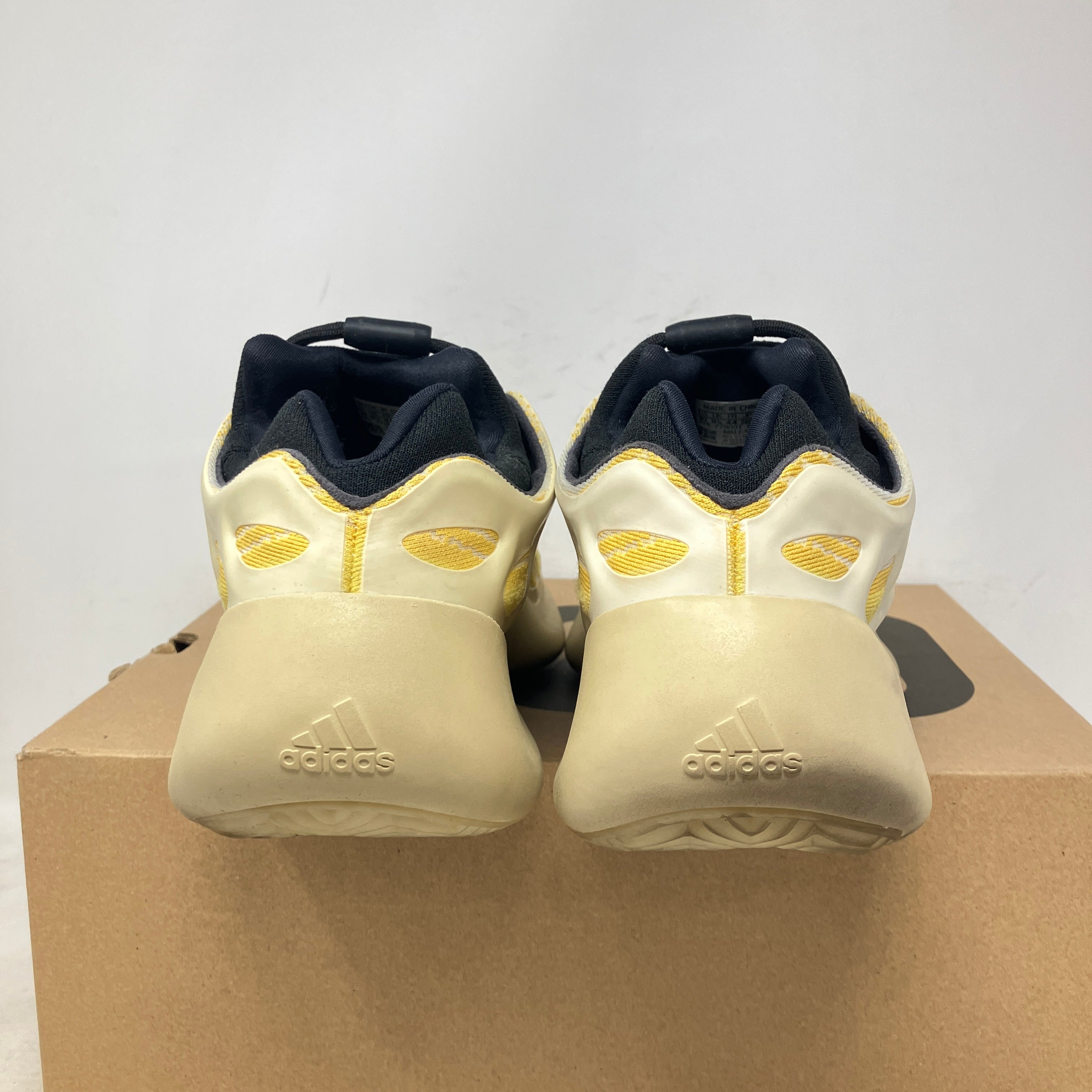 adidas Yeezy 700 V3 Safflower