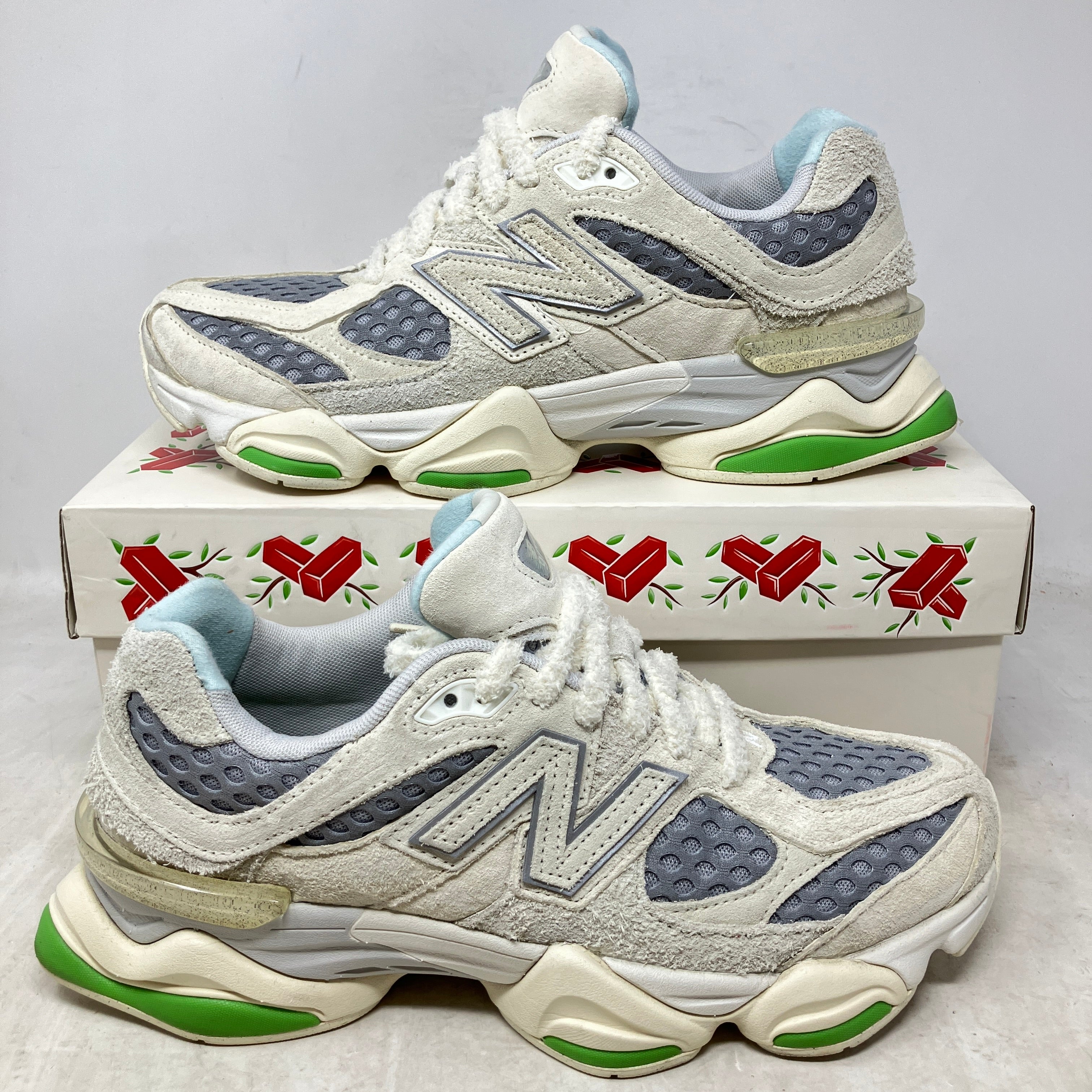 New Balance 9060 Bricks & Wood