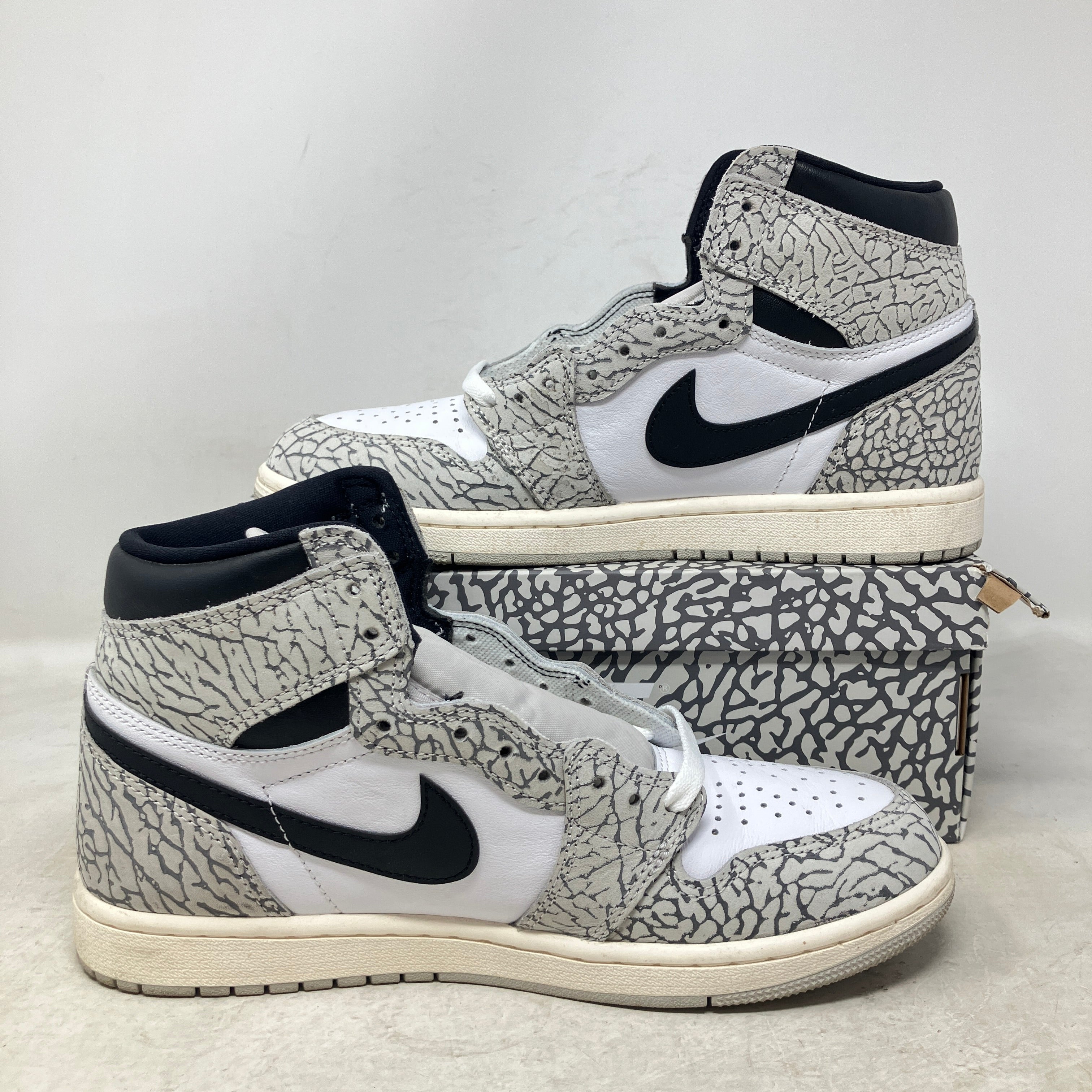 Jordan 1 Retro High OG White Cement