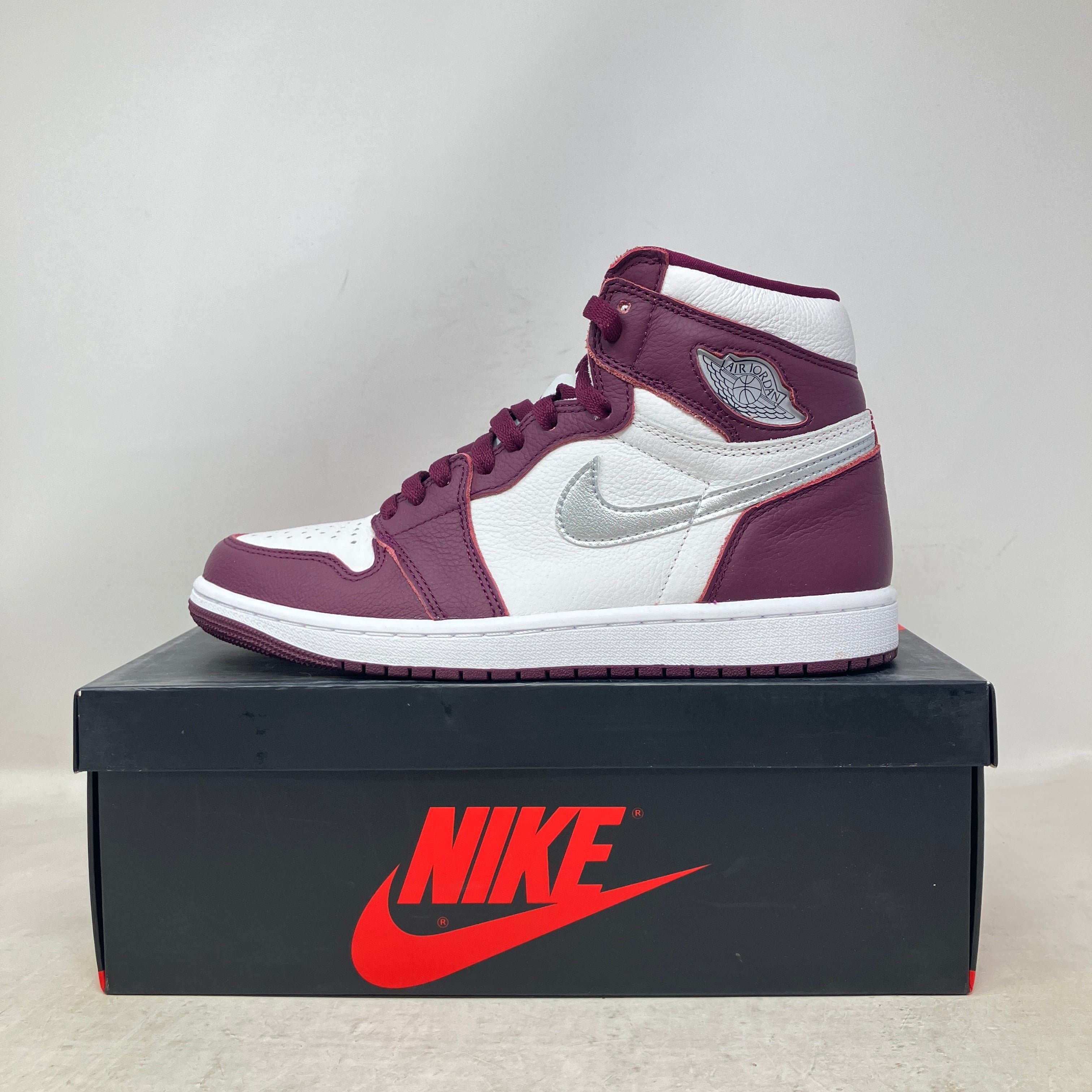Jordan 1 Retro High OG Bordeaux