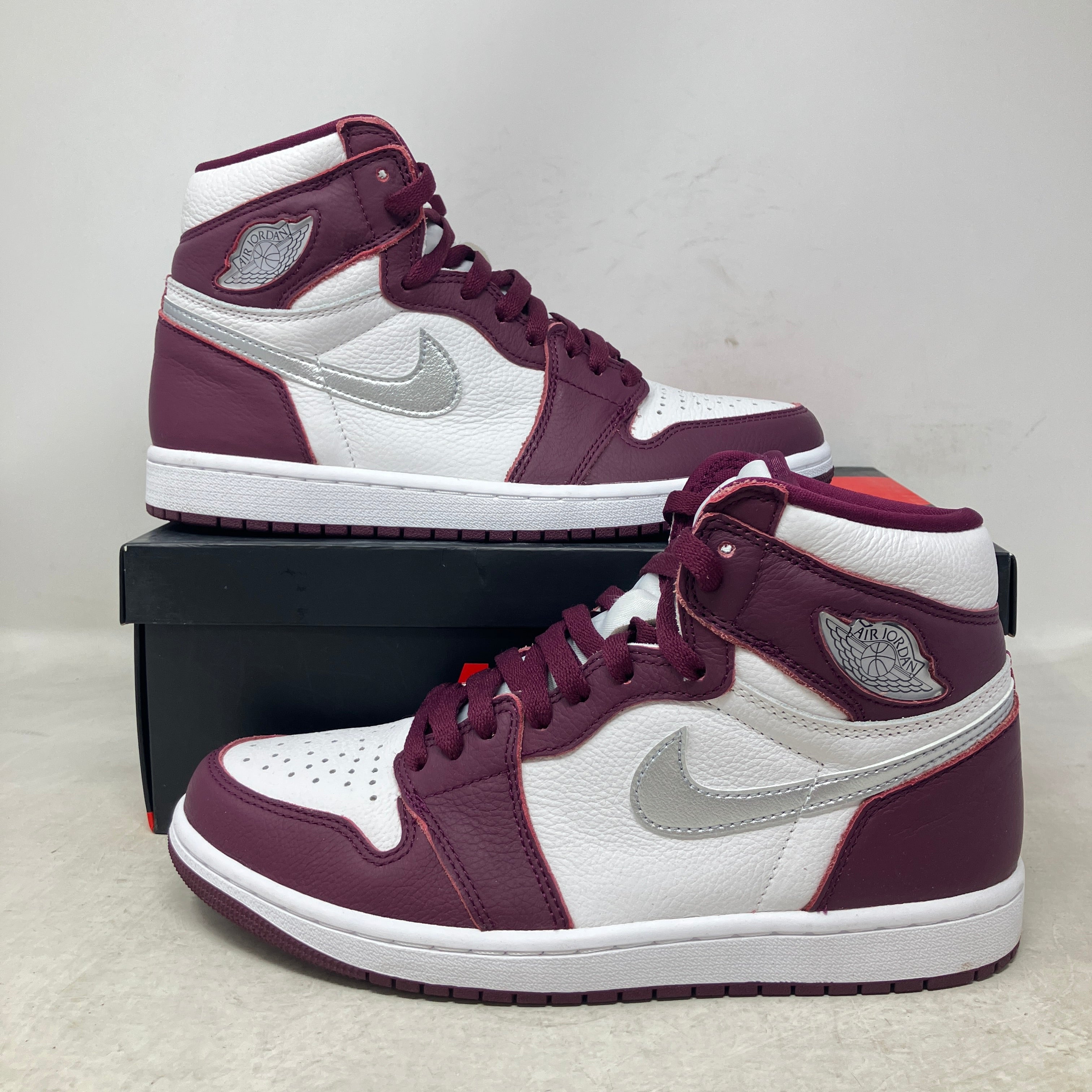 Jordan 1 Retro High OG Bordeaux