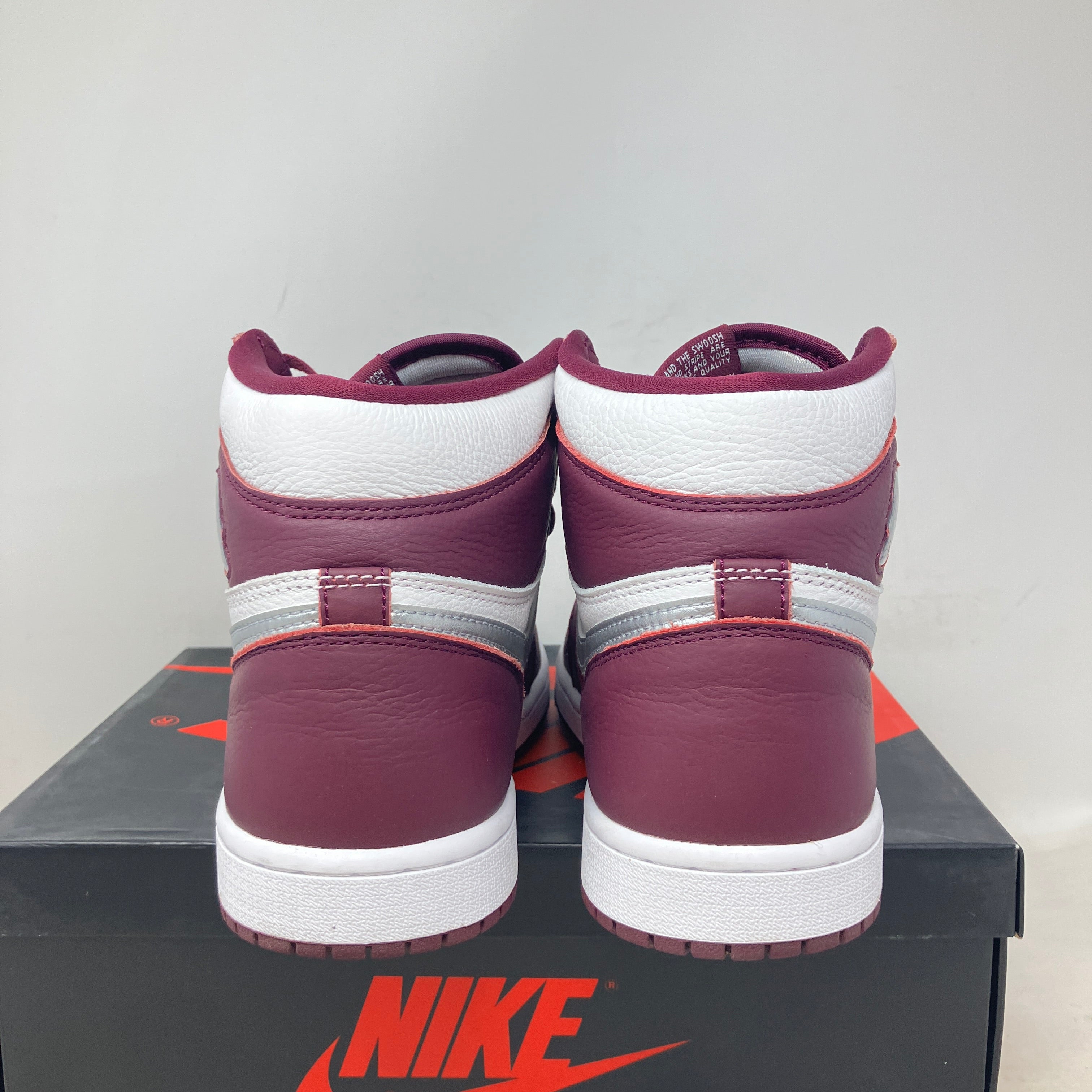Jordan 1 Retro High OG Bordeaux