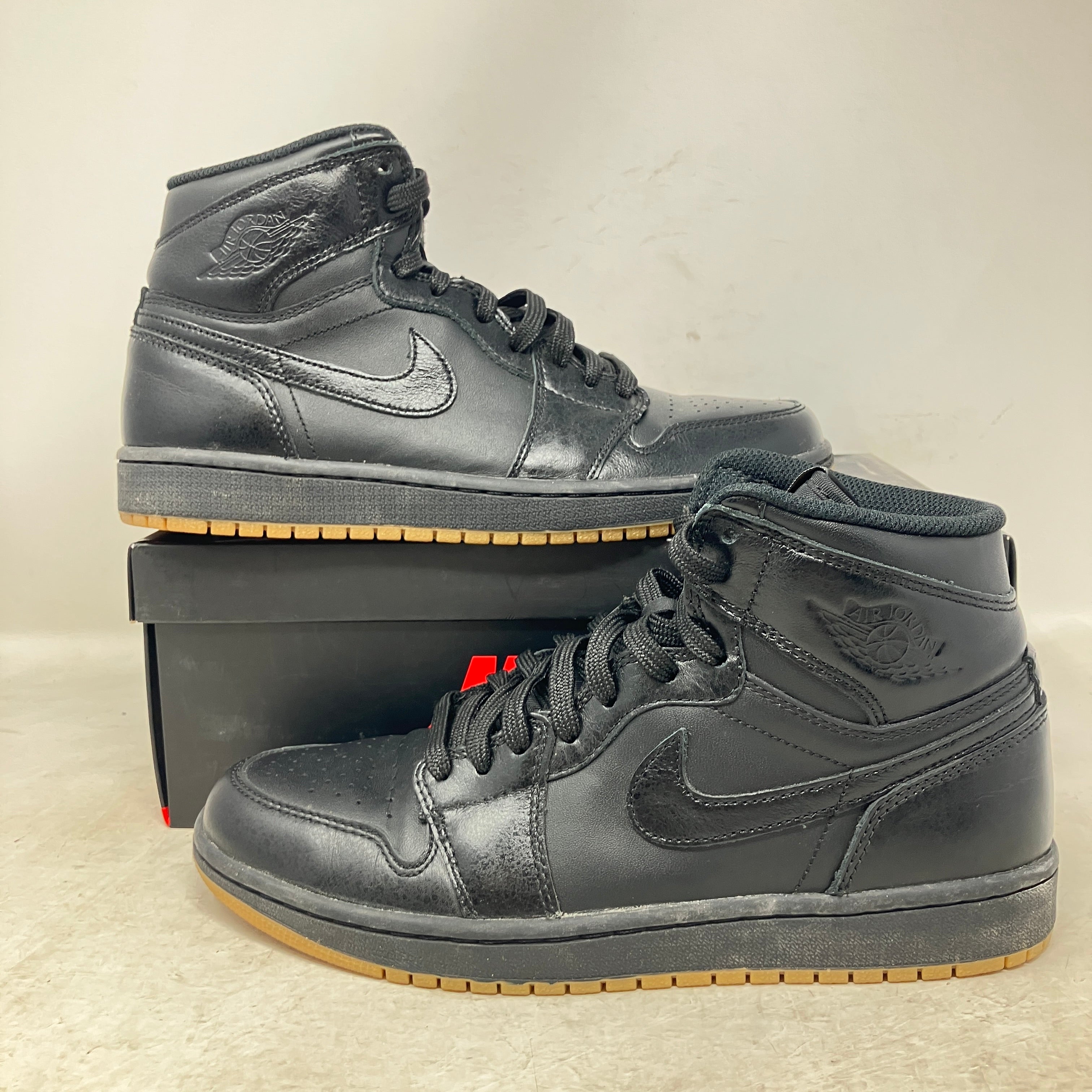 Jordan 1 Retro Black Gum