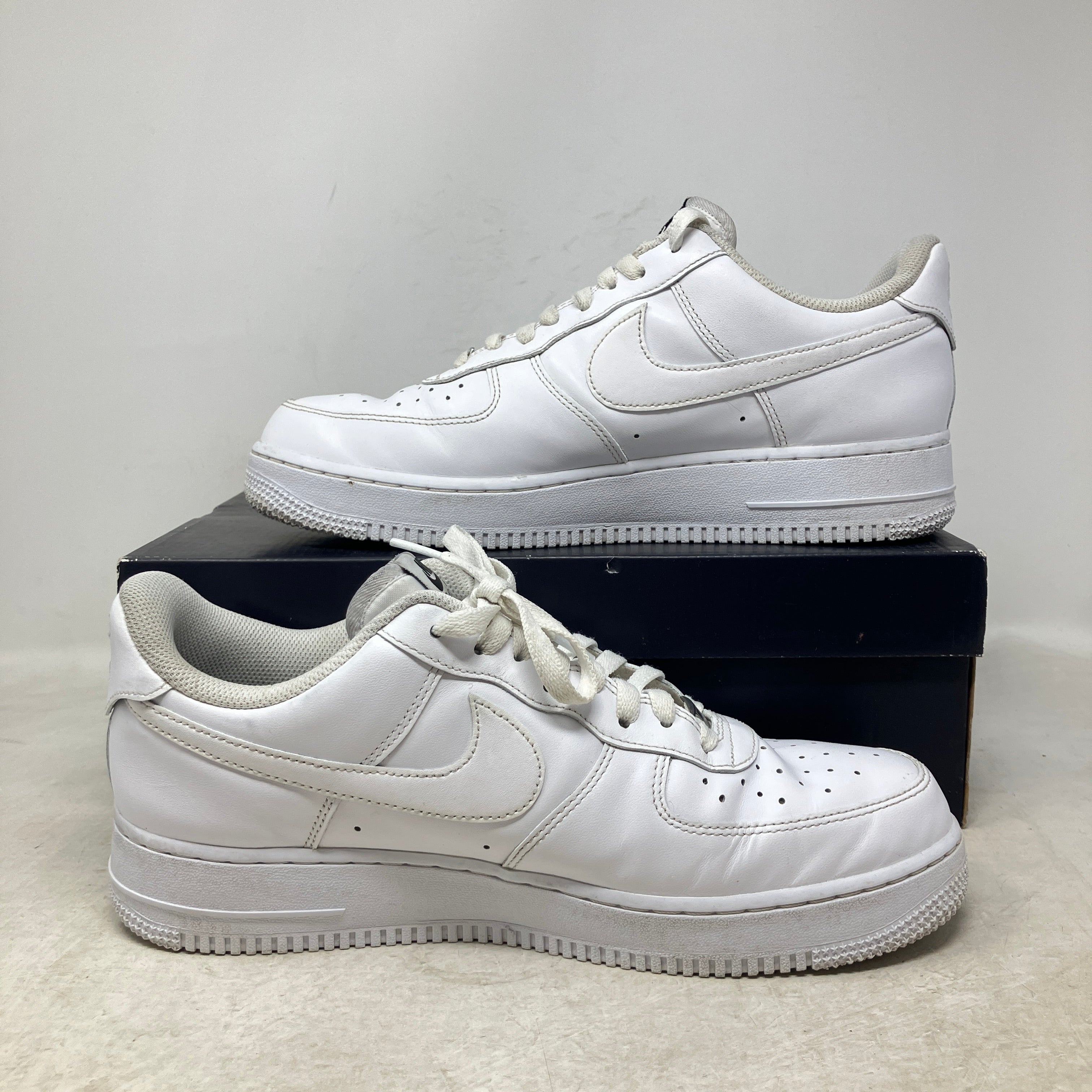 Nike Air Force 1 Low Flyease White