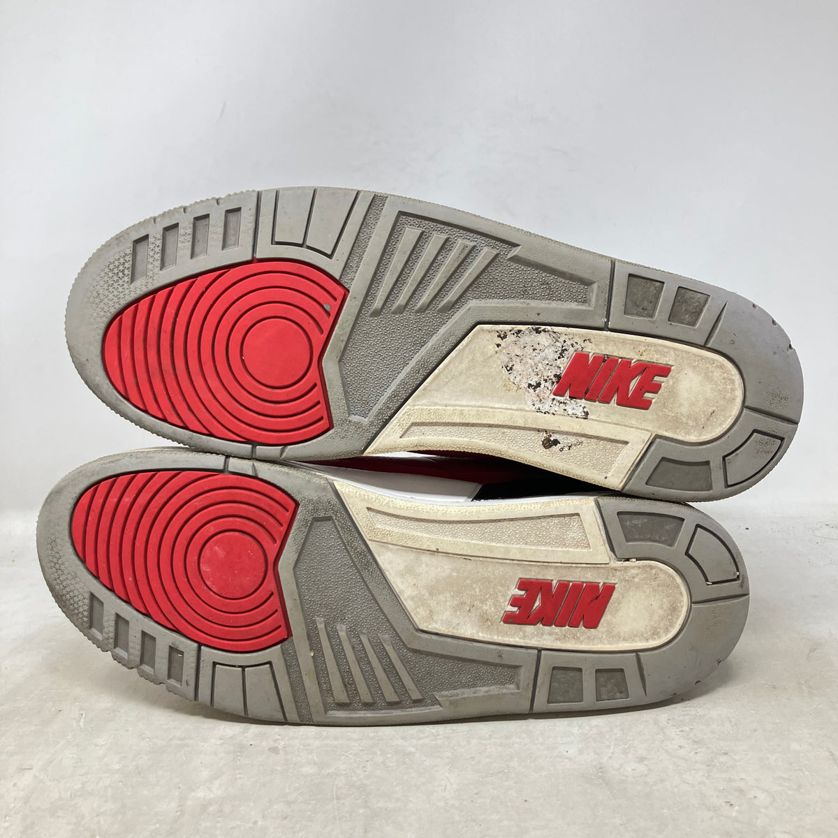 Jordan 3 Retro SE Unite