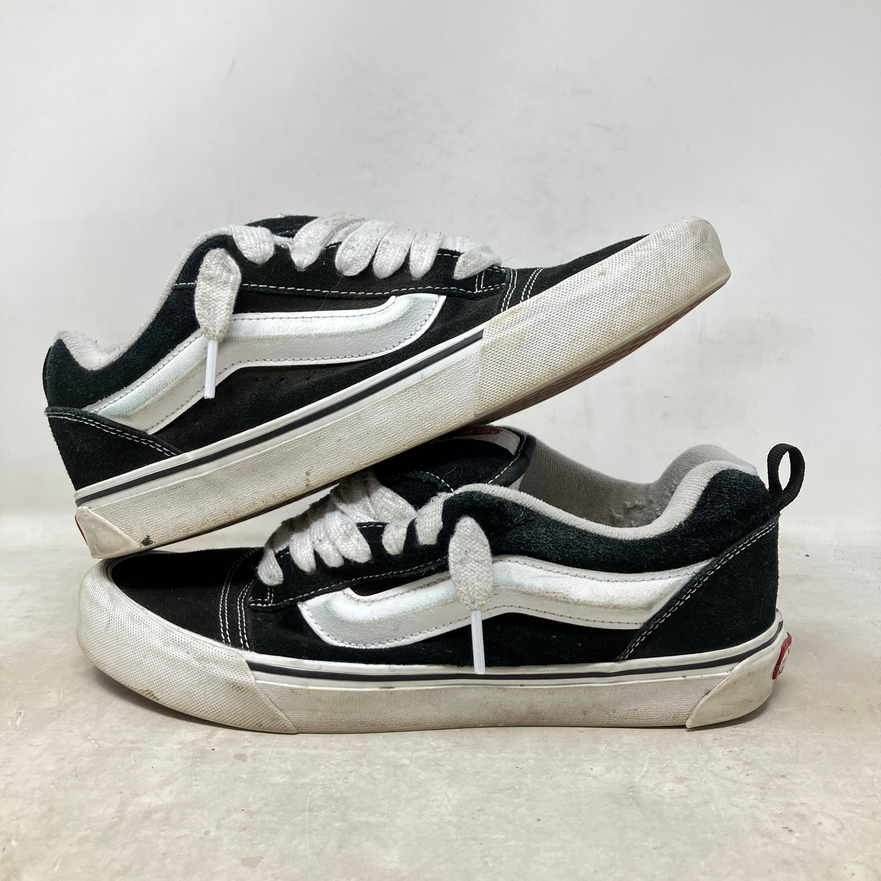 Vans Knu Skool Black White