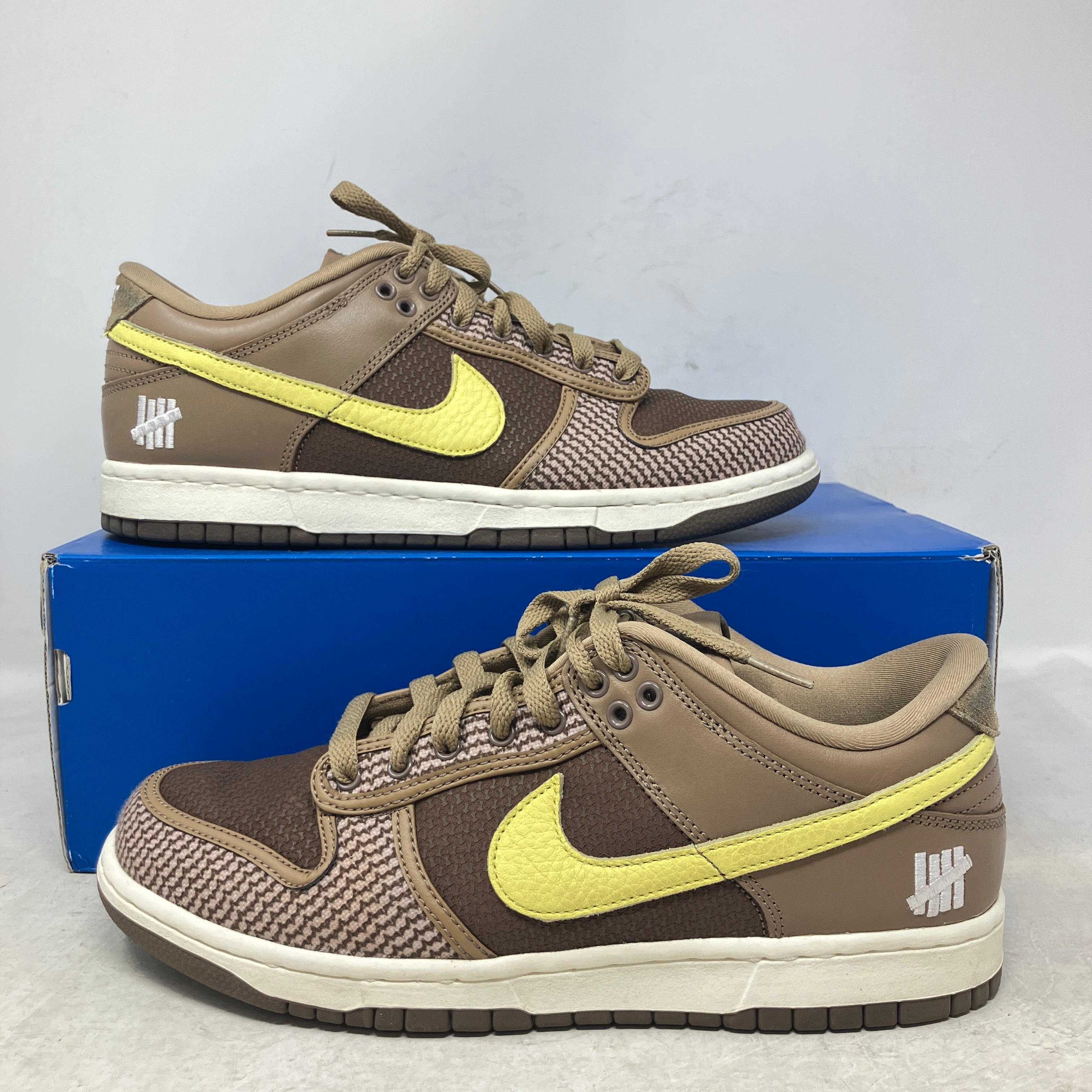 Nike Dunk Low SP Undefeated Canteen Dunk vs. AF1 Pack