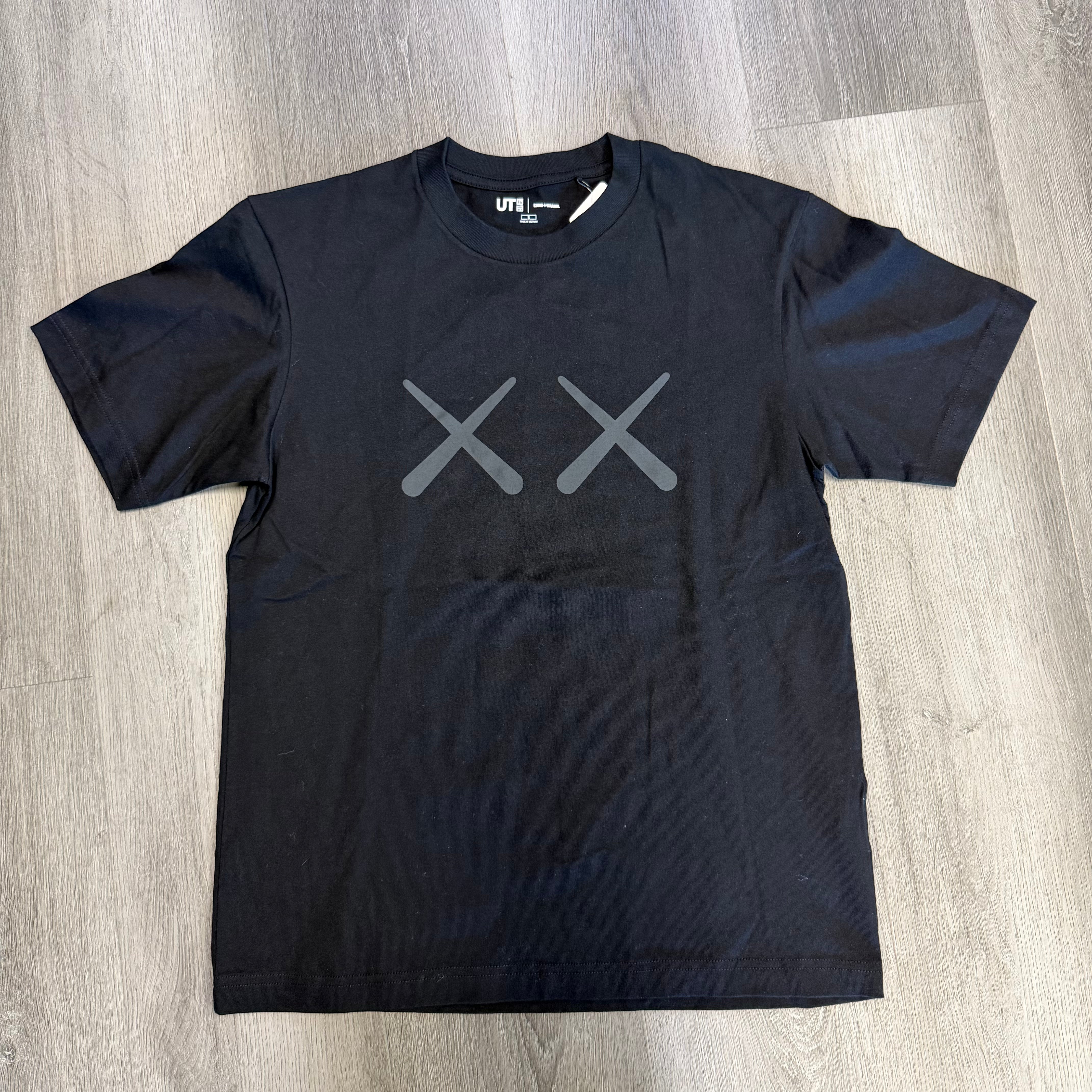 KAWS x Warhol UT Graphic 476352 T-shirt Black