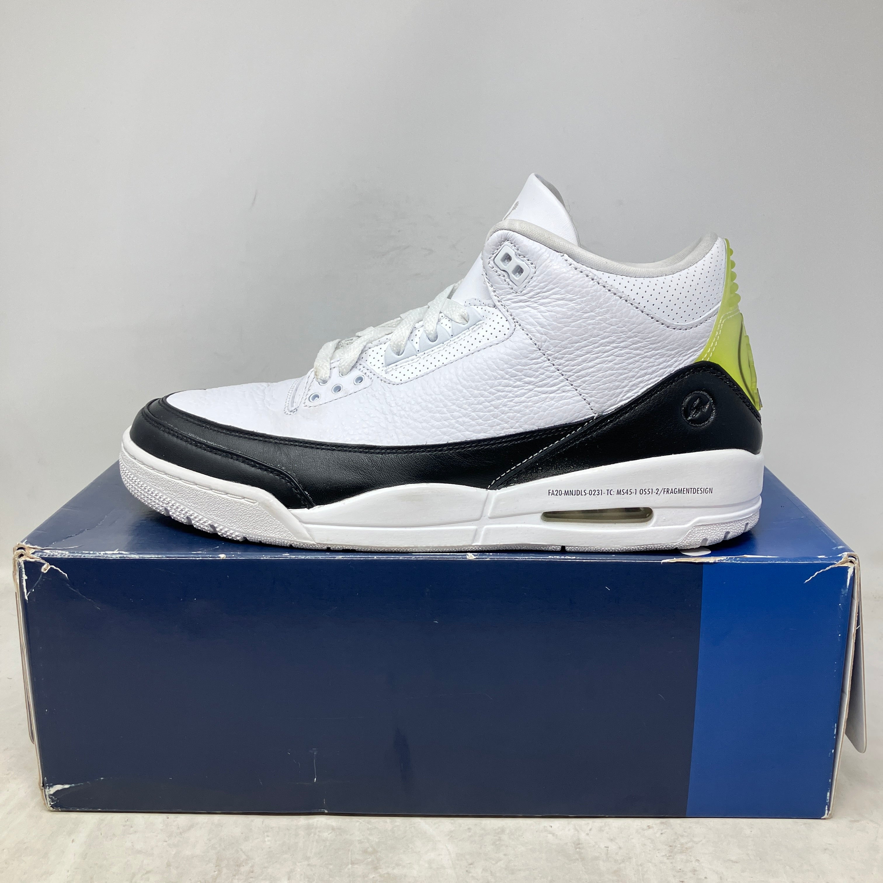 Jordan 3 Retro Fragment