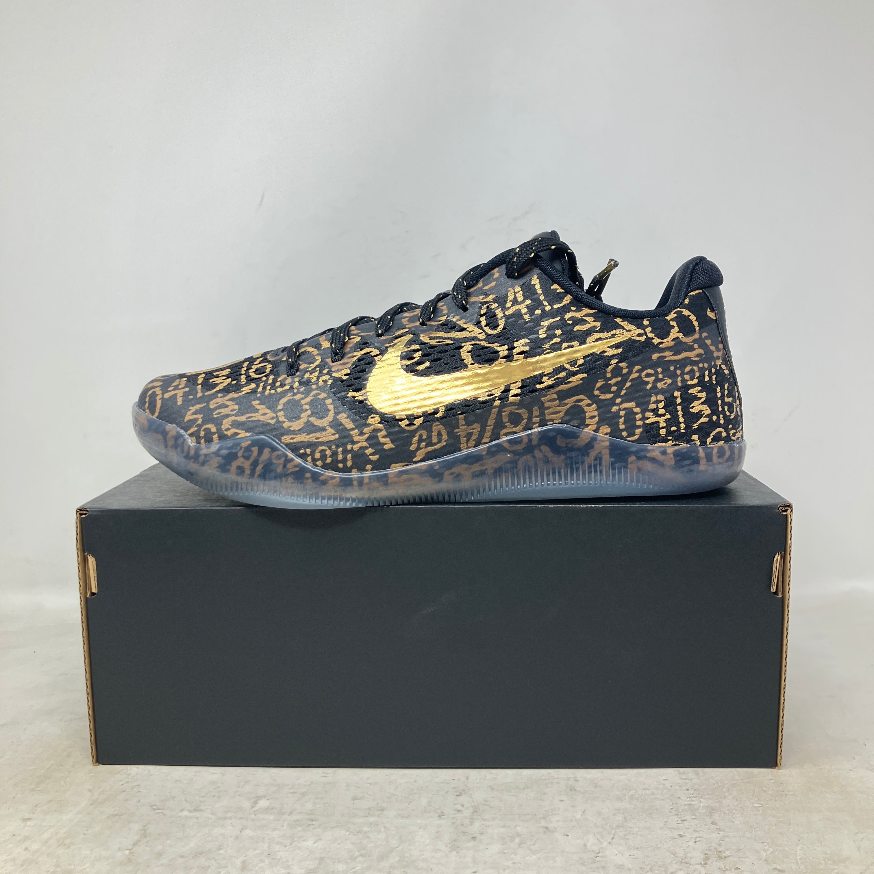 Nike Kobe 11 Protro Mamba Day