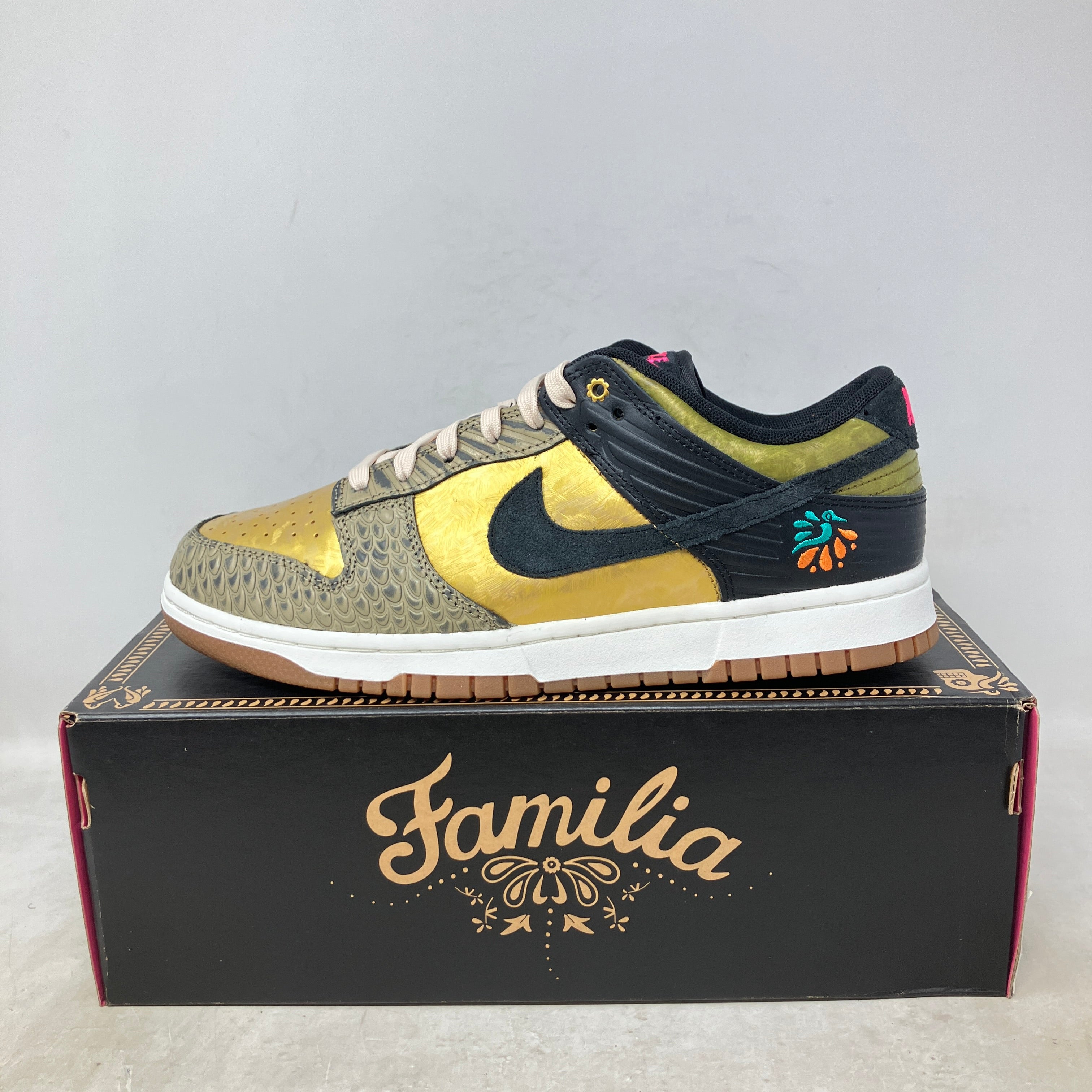 Nike Dunk Low Día De Muertos (Women's)