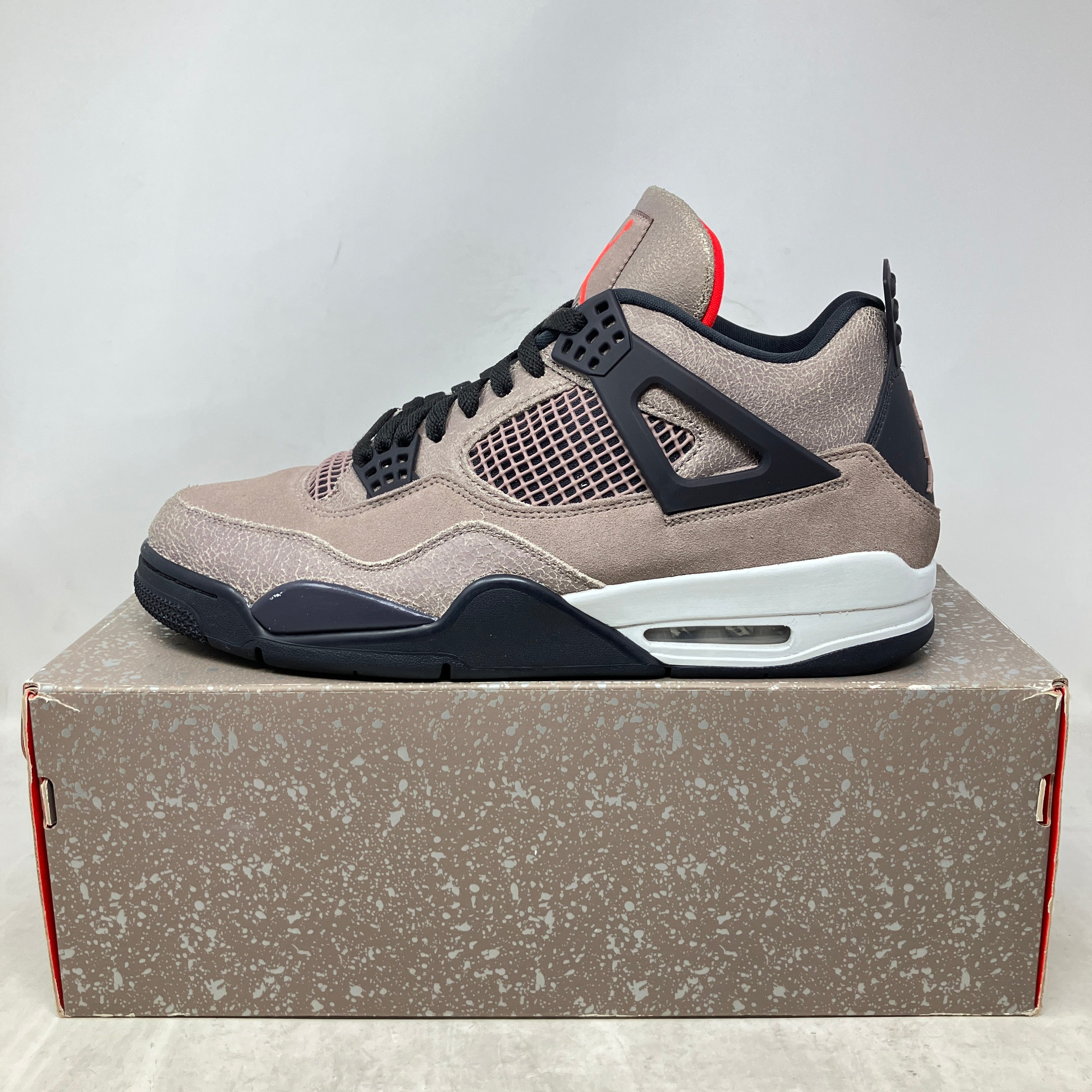 Jordan 4 Retro Taupe Haze