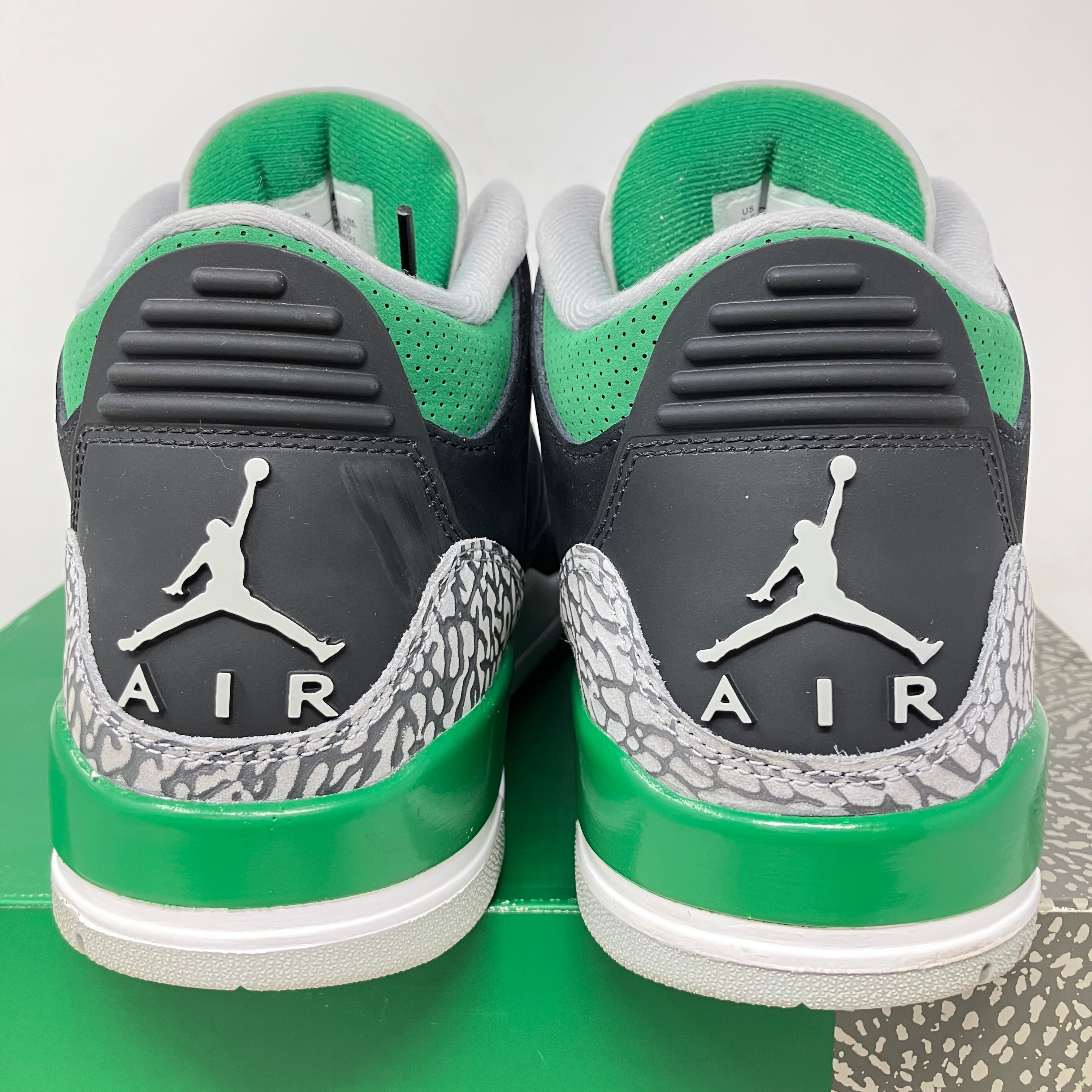 Jordan 3 Retro Pine Green