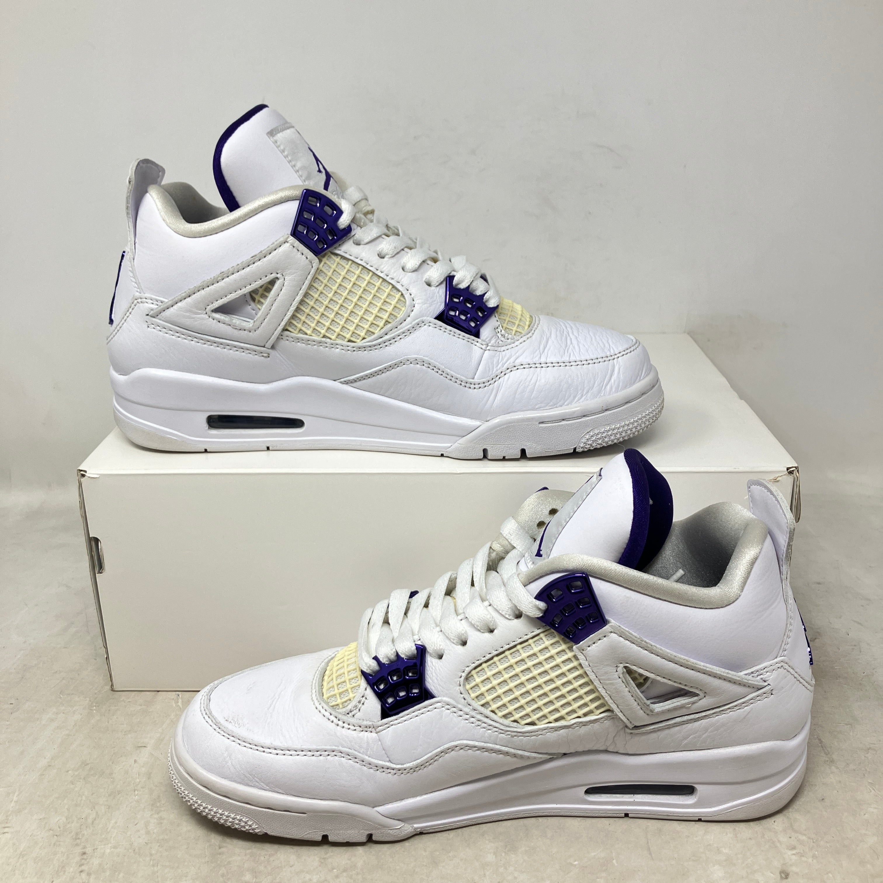 Jordan 4 Retro Metallic Purple