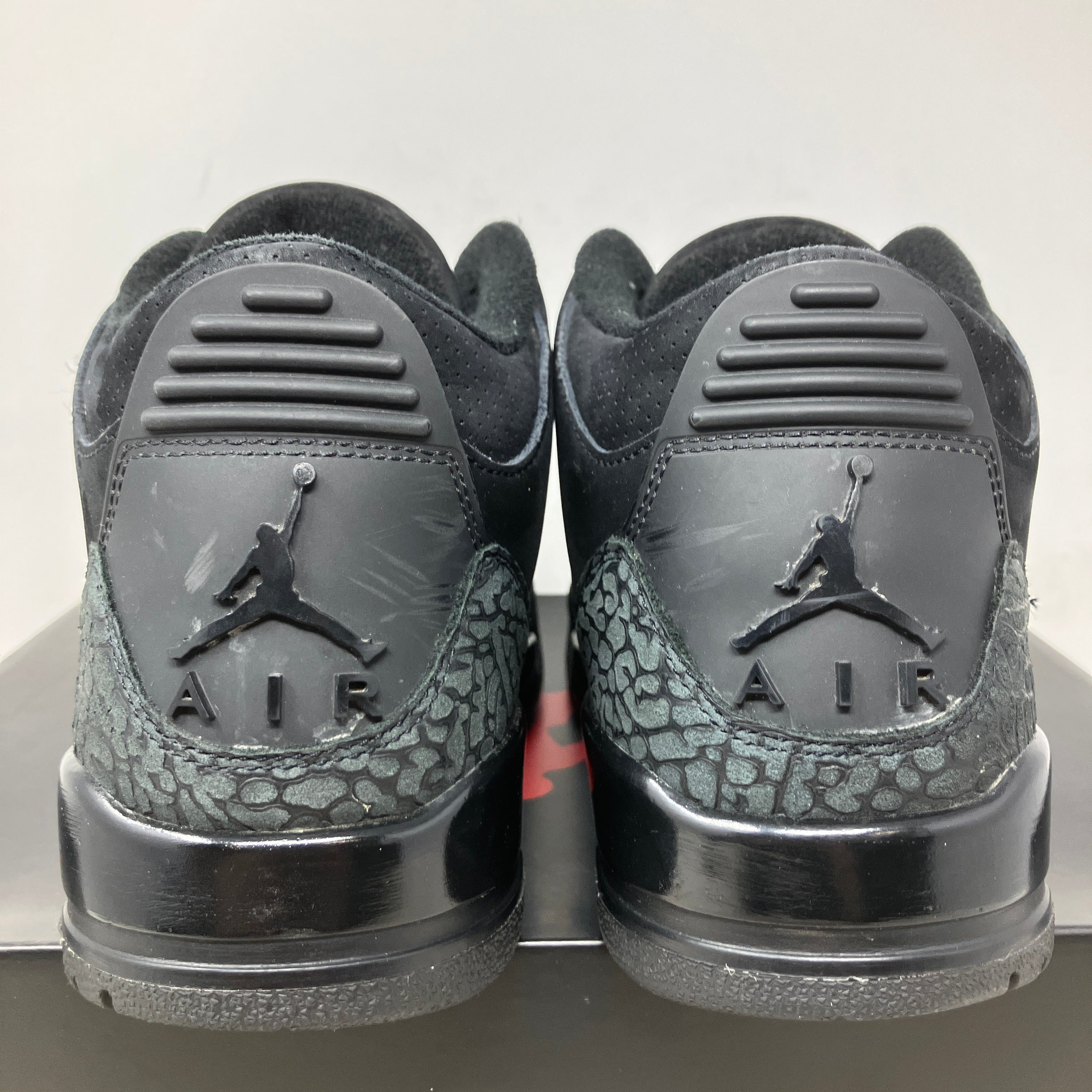 Jordan 3 Retro Black Cat (2025)