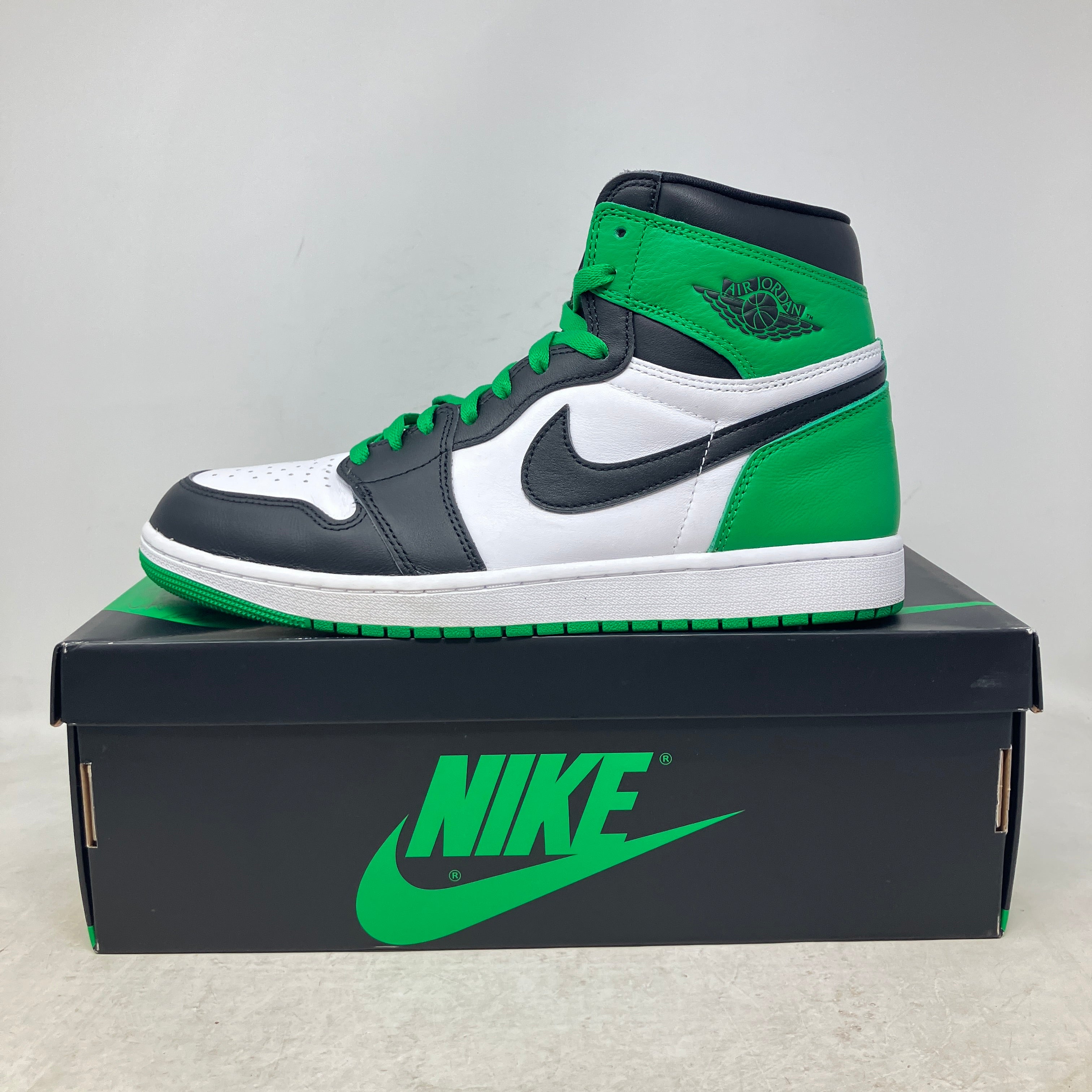 Jordan 1 Retro High OG Lucky Green