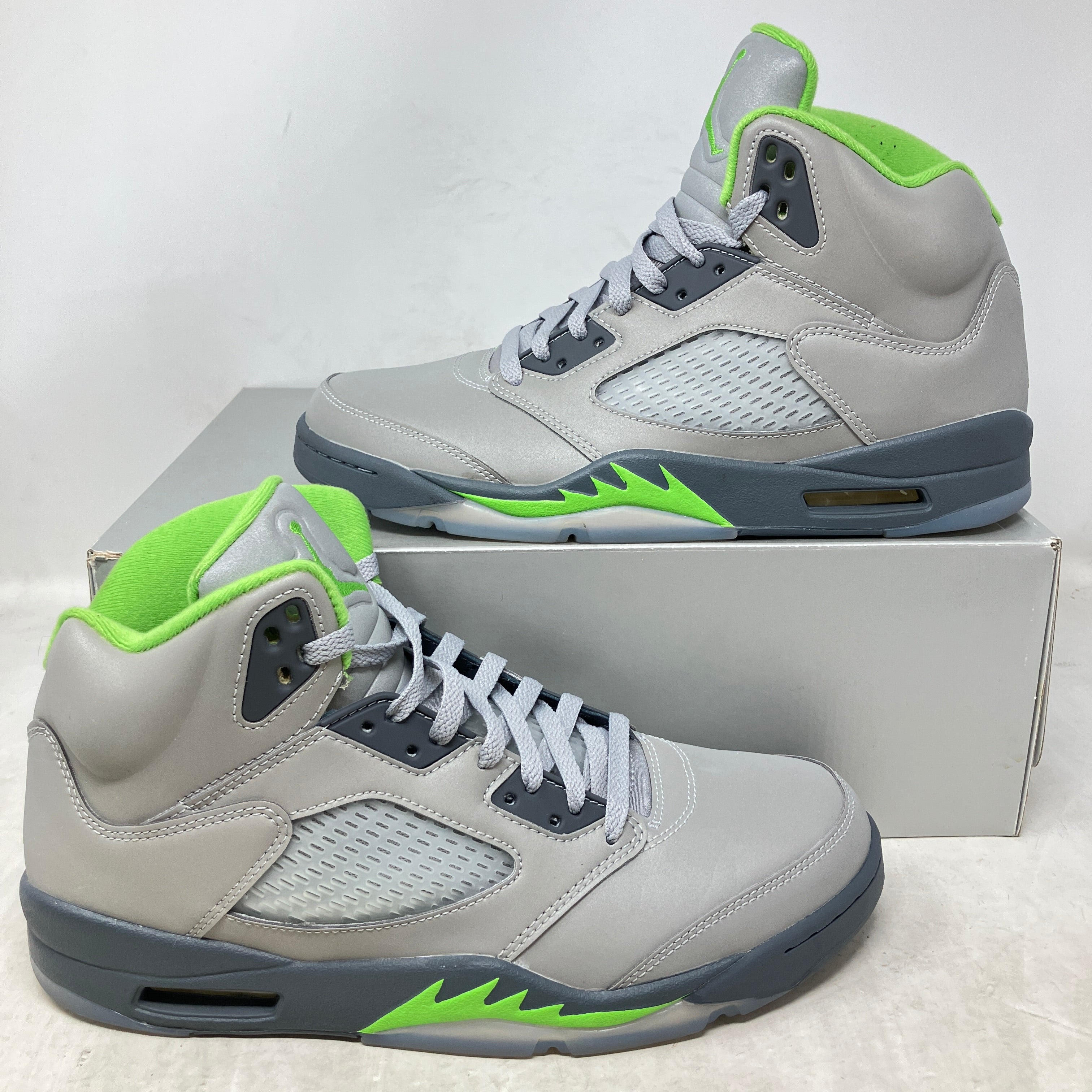 Jordan 5 Retro Green Bean (2022)