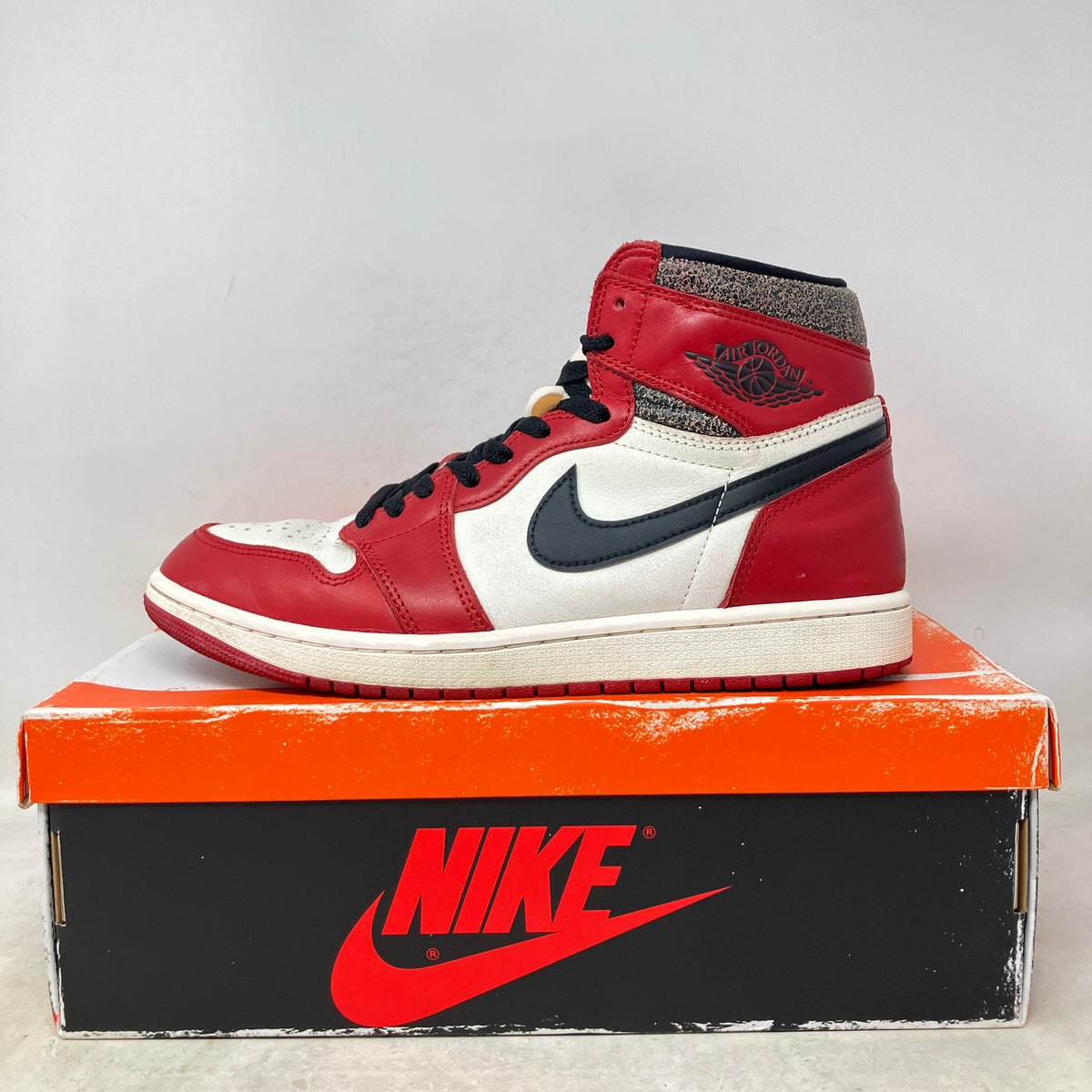 Jordan 1 Retro High OG Chicago Lost and Found
