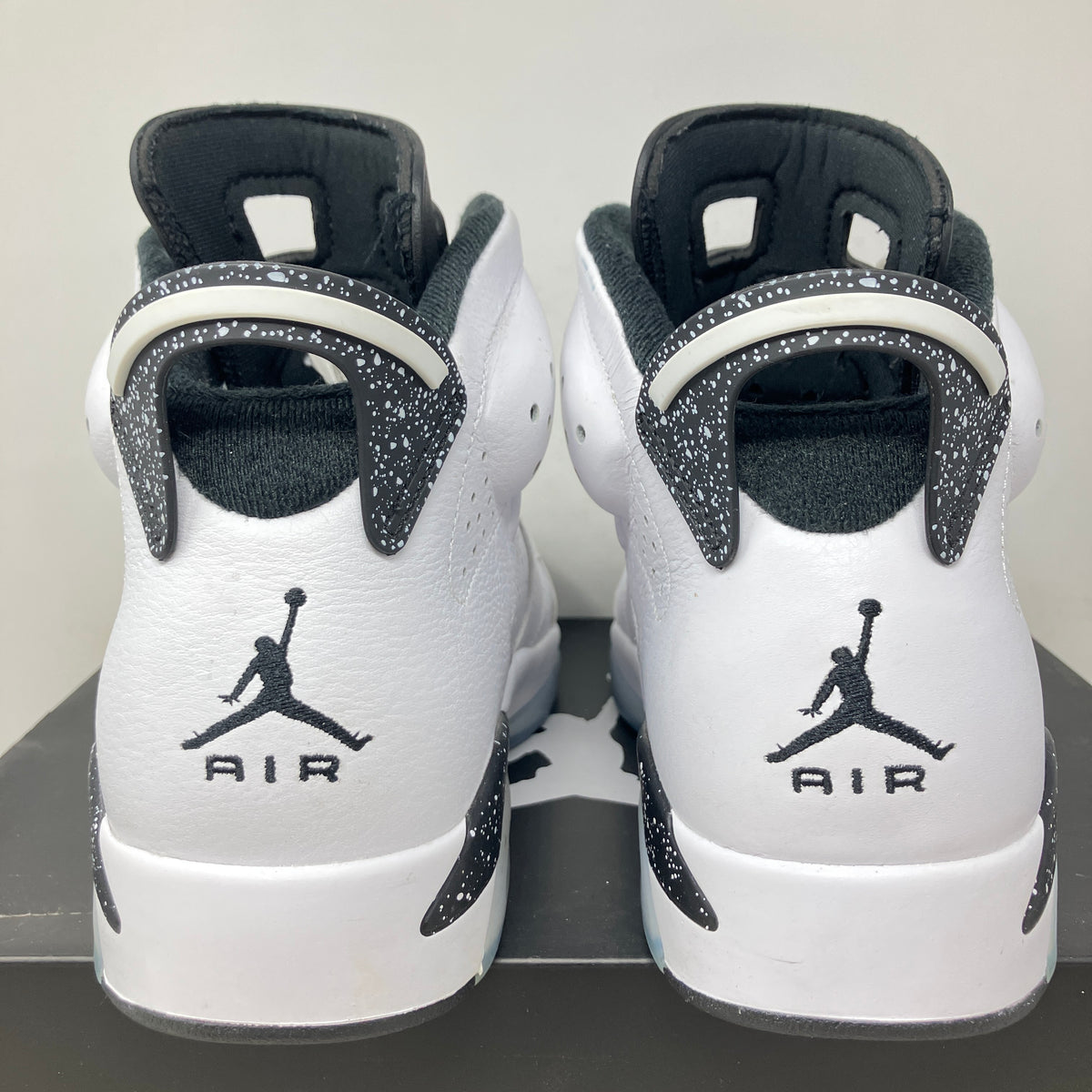 Jordan 6 Retro Oreo (2026)