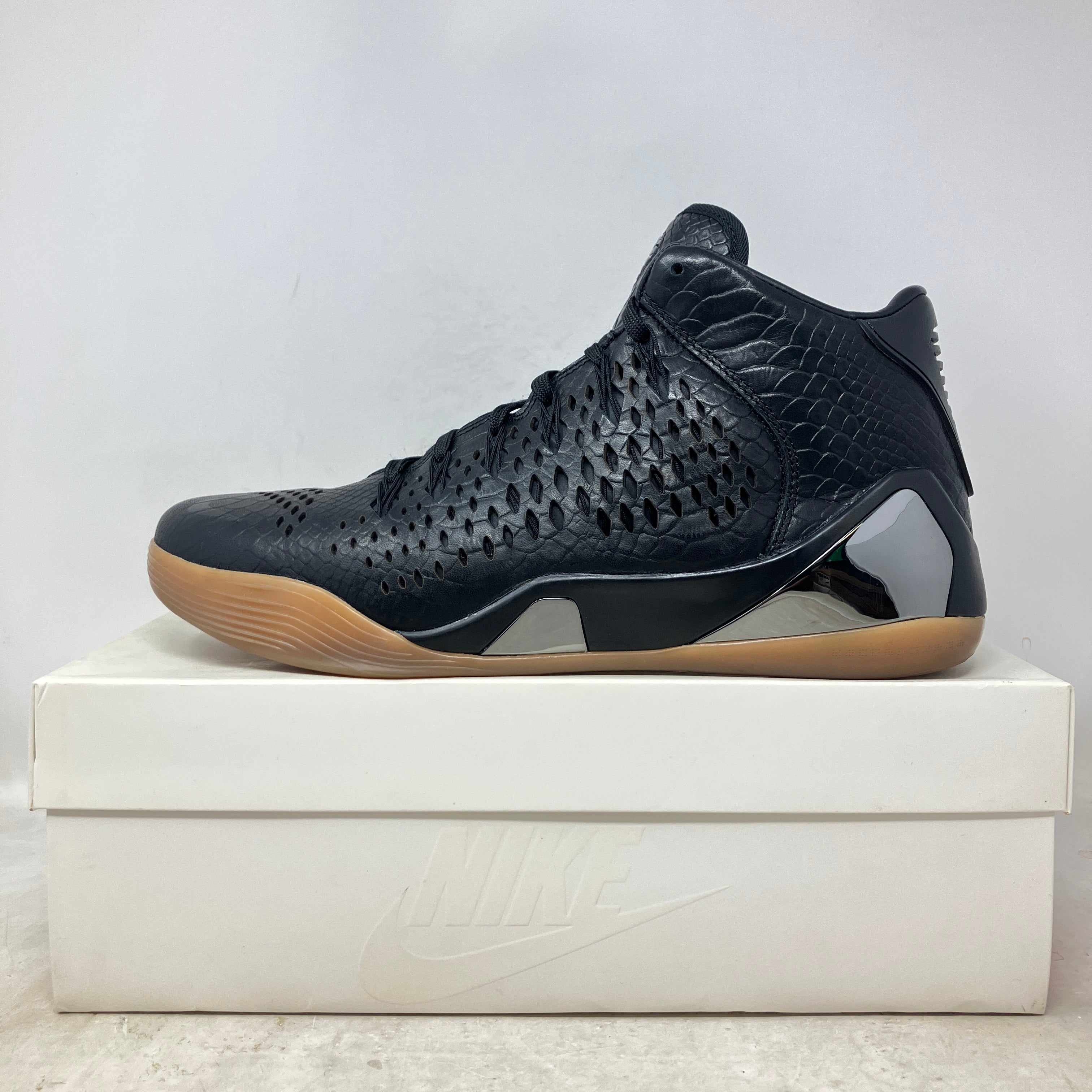 Nike Kobe 9 EXT Mid Black Mamba