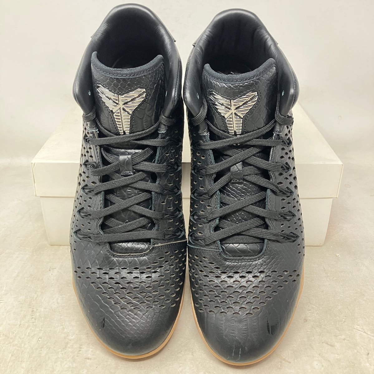 Nike Kobe 9 EXT Mid Black Mamba