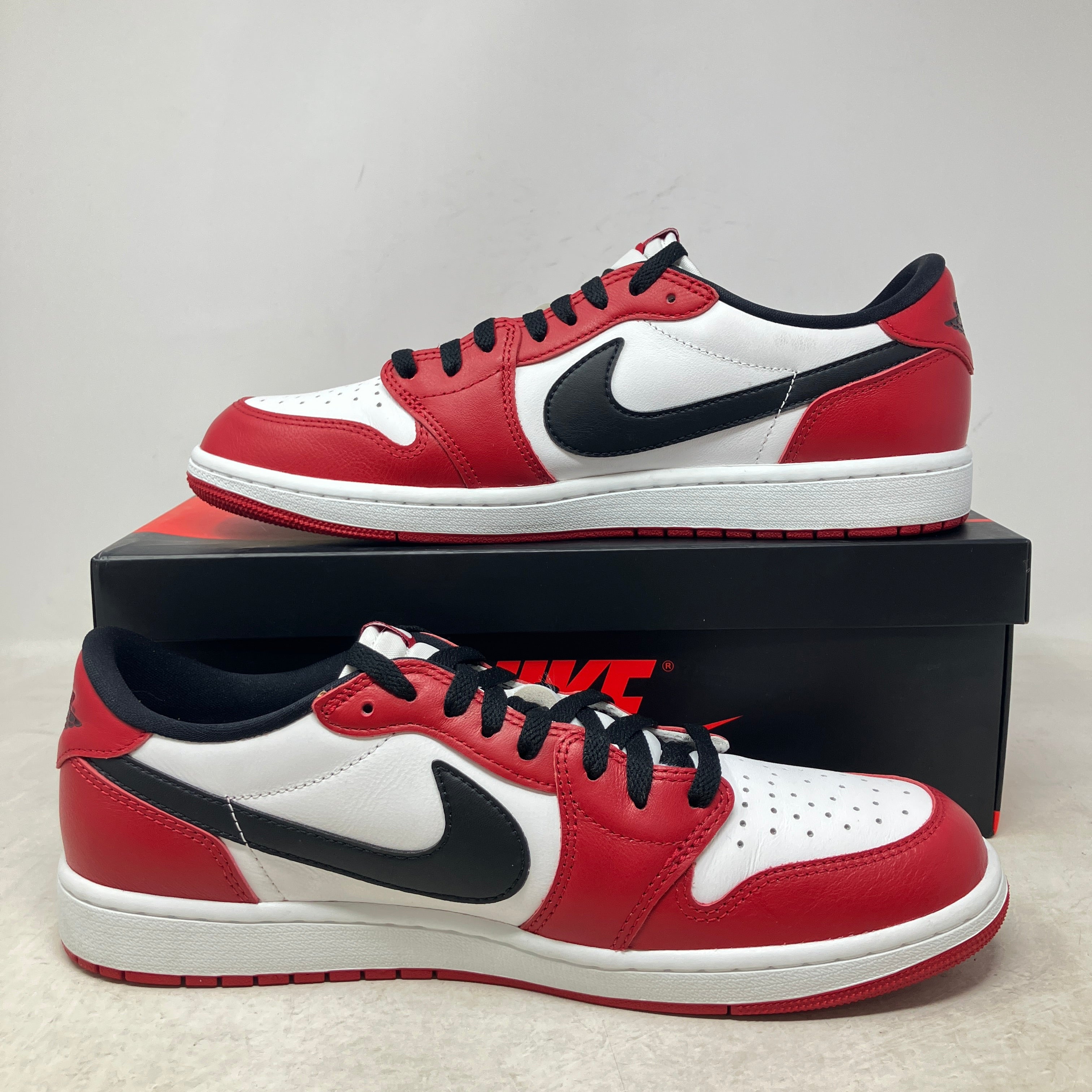 Jordan 1 Retro Low OG Chicago (2025)