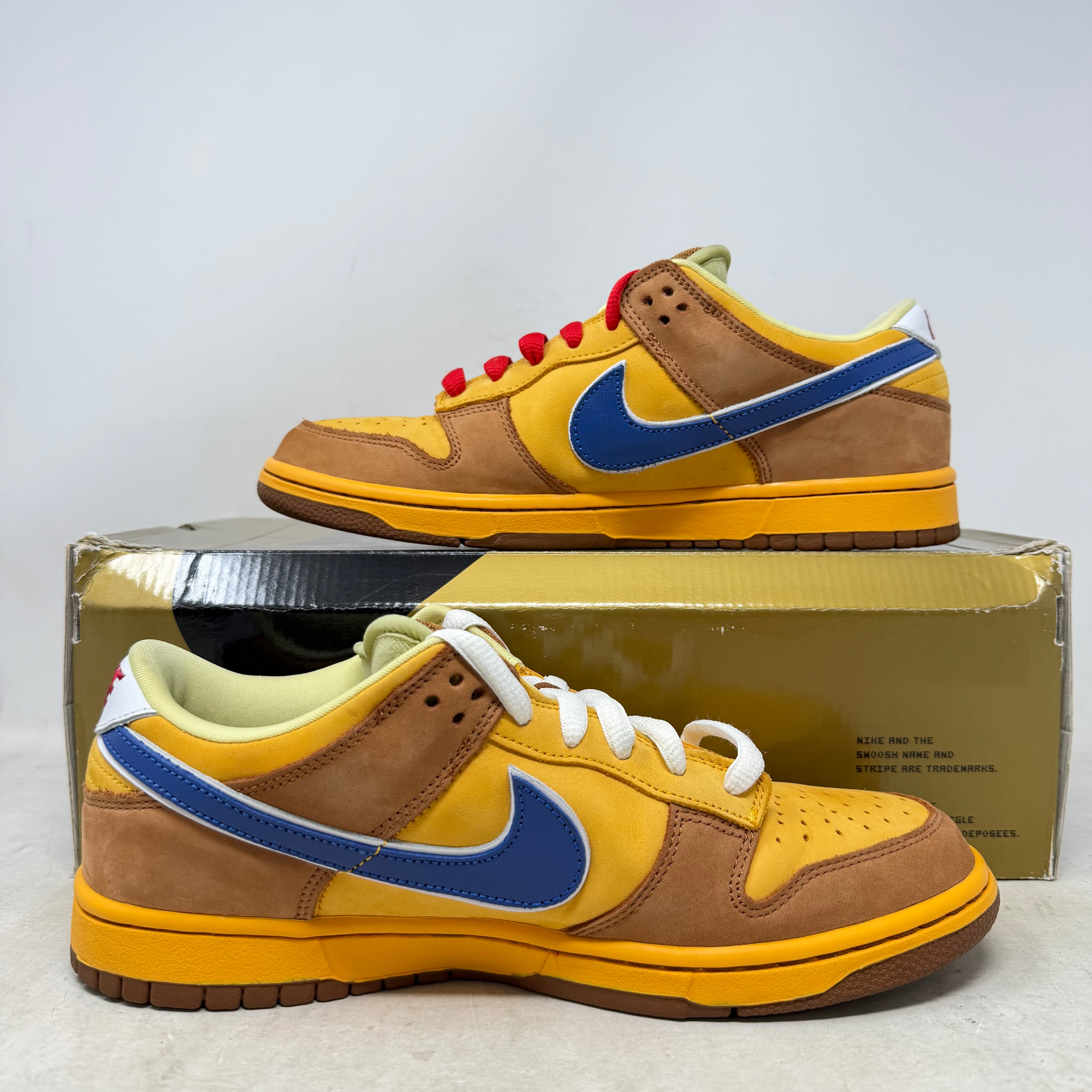 Nike SB Dunk Low Newcastle Brown Ale