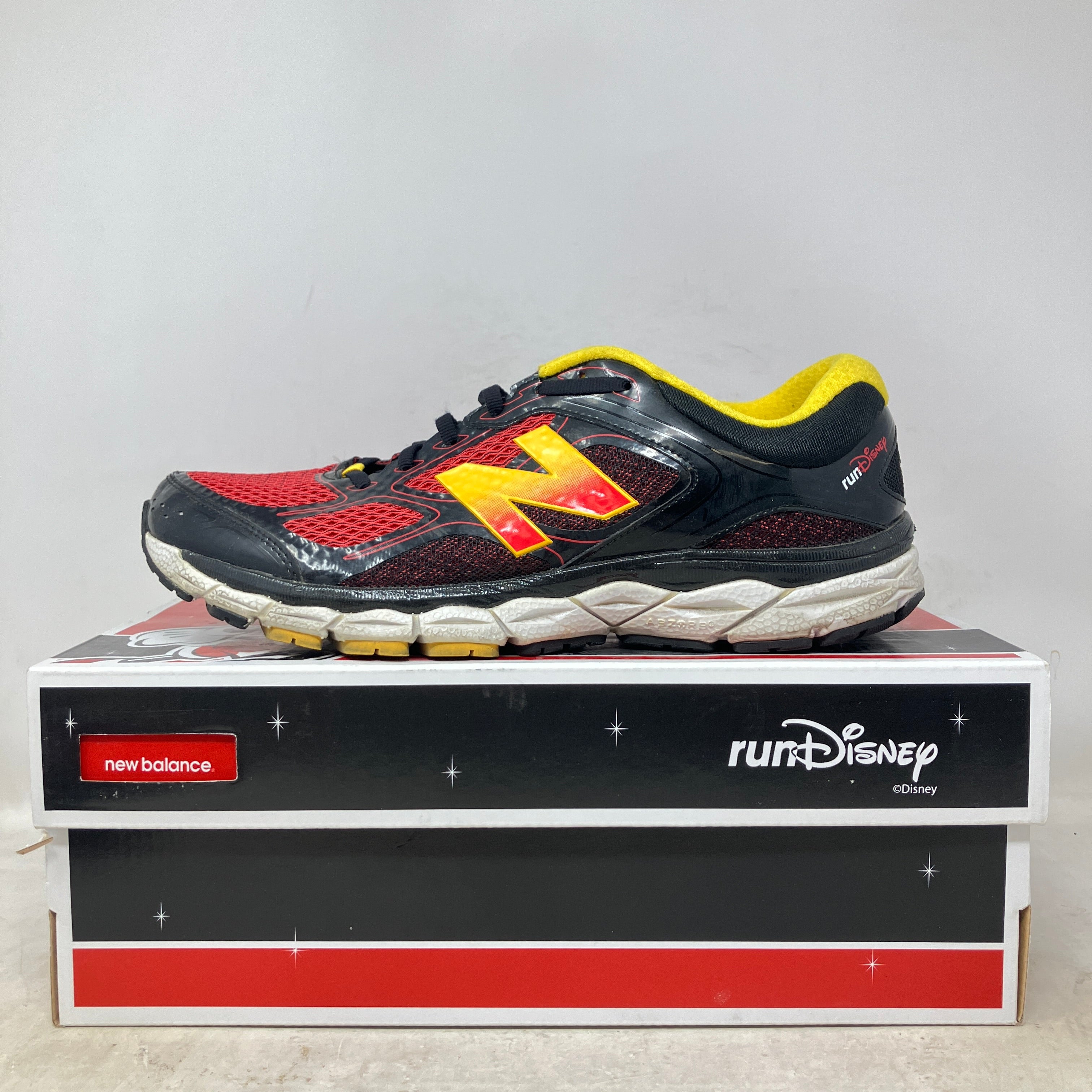 New Balance 860v6 runDisney Mickey Mouse