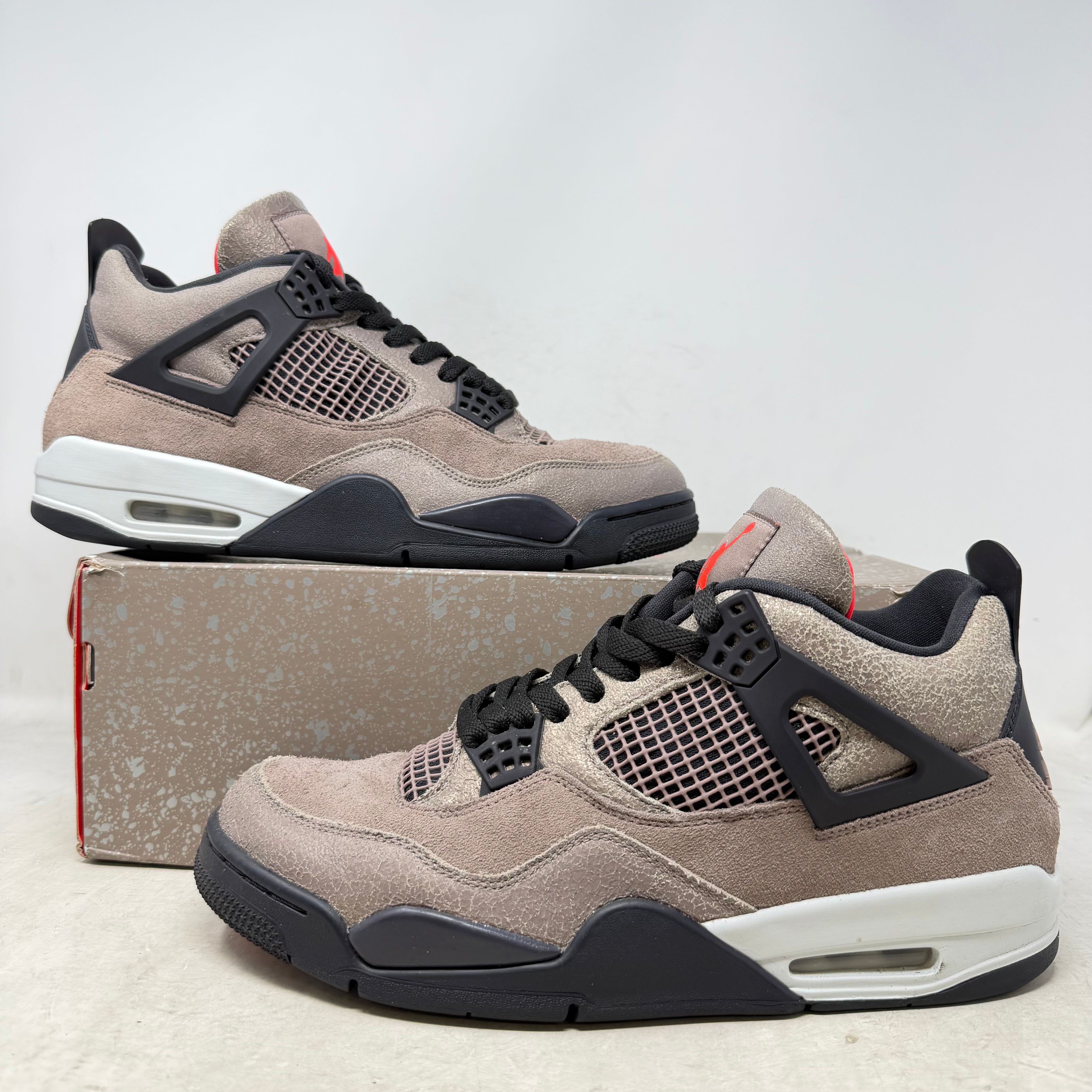 Jordan 4 Retro Taupe Haze