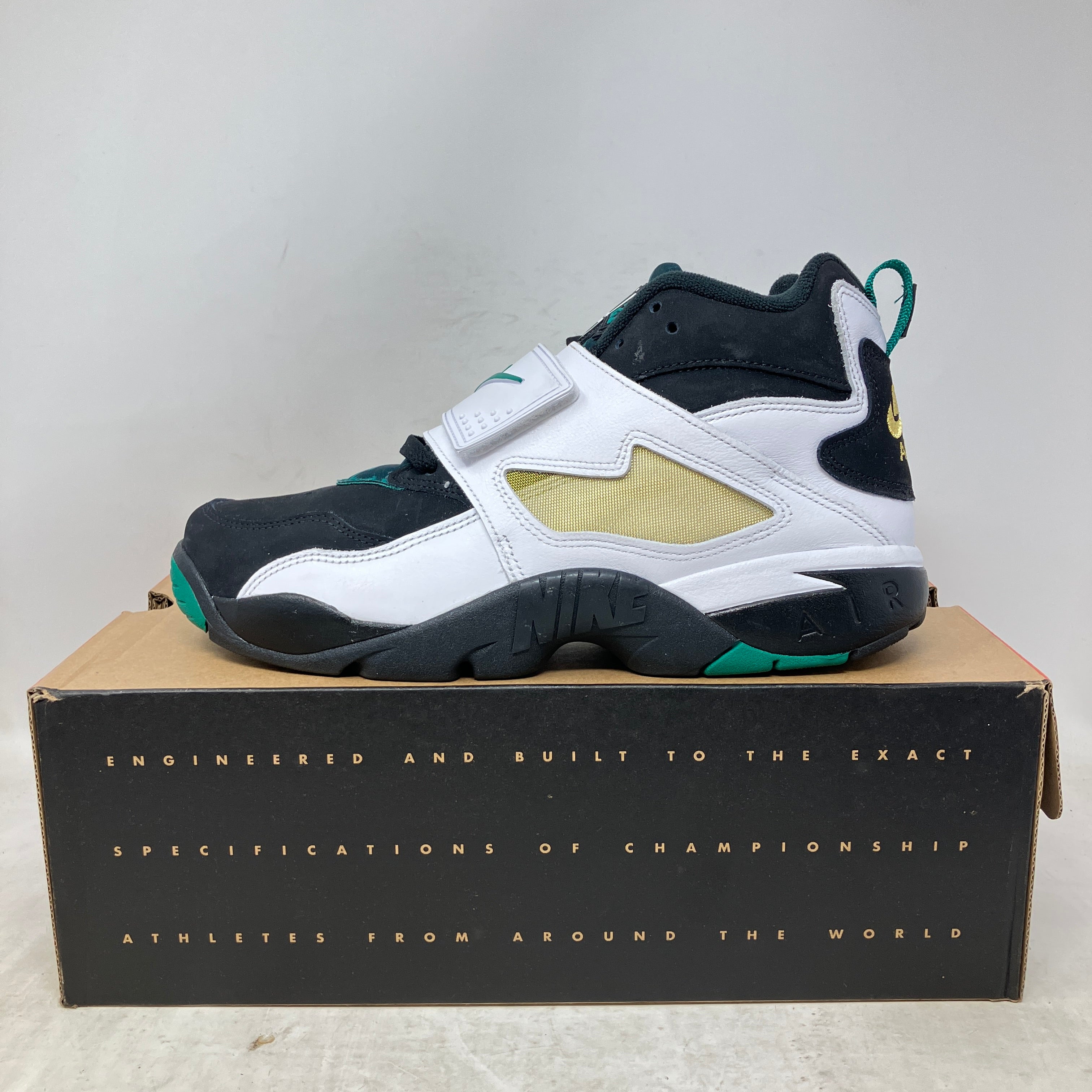 Nike Air Diamond Turf Emerald