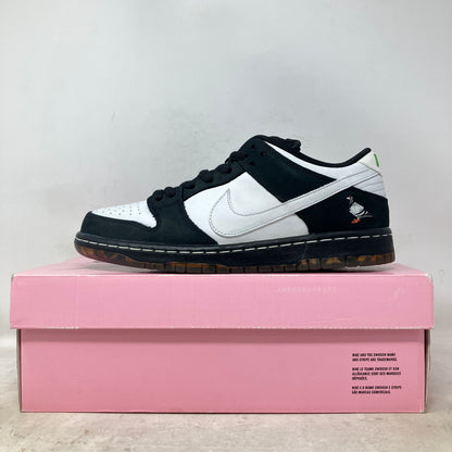 Nike SB Dunk Low Staple Panda Pigeon