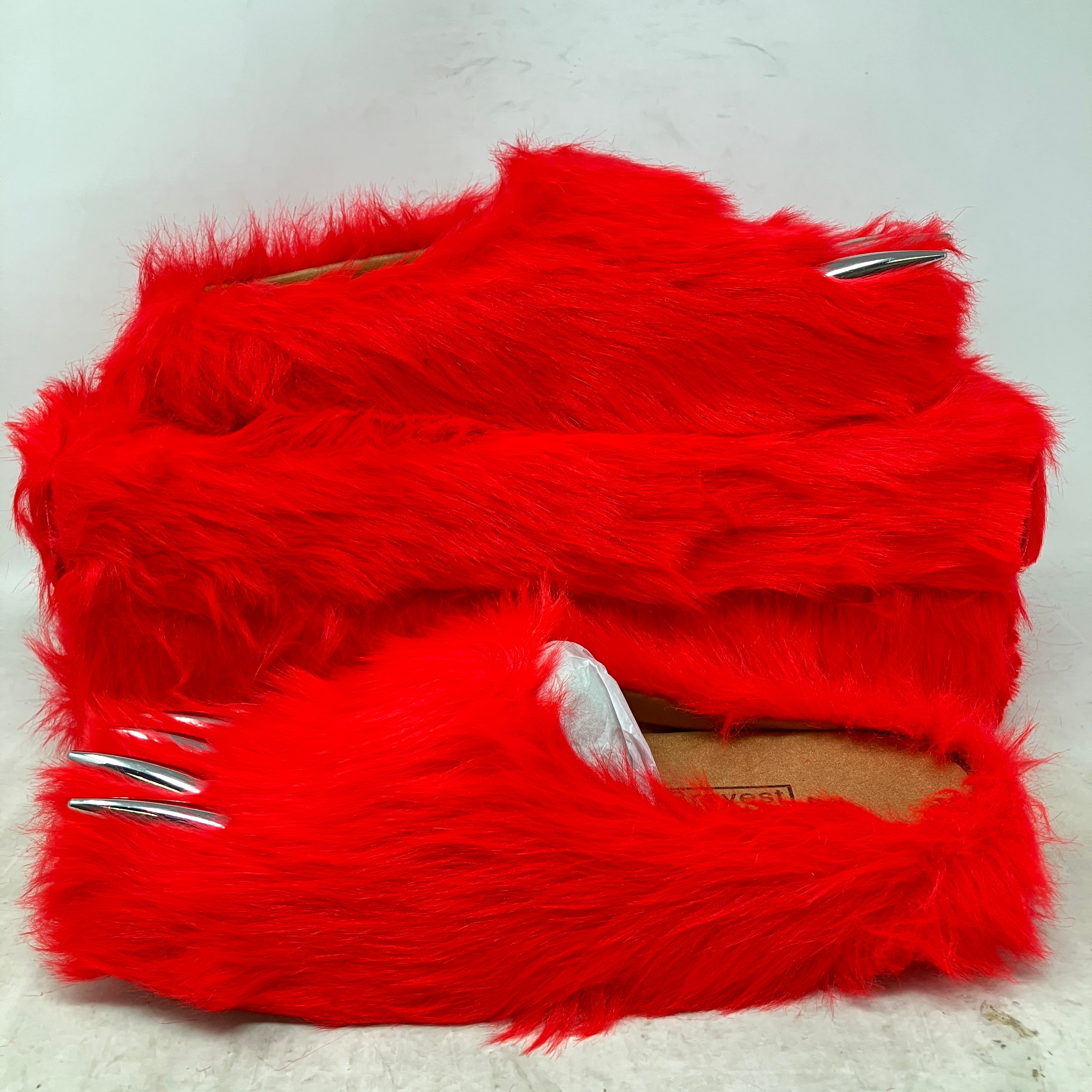 Bravest Studios Bear Claw Mule Red