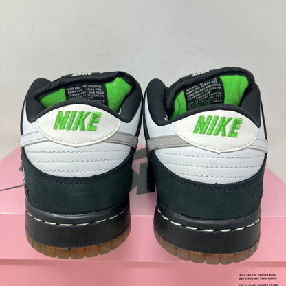 Nike SB Dunk Low Staple Panda Pigeon