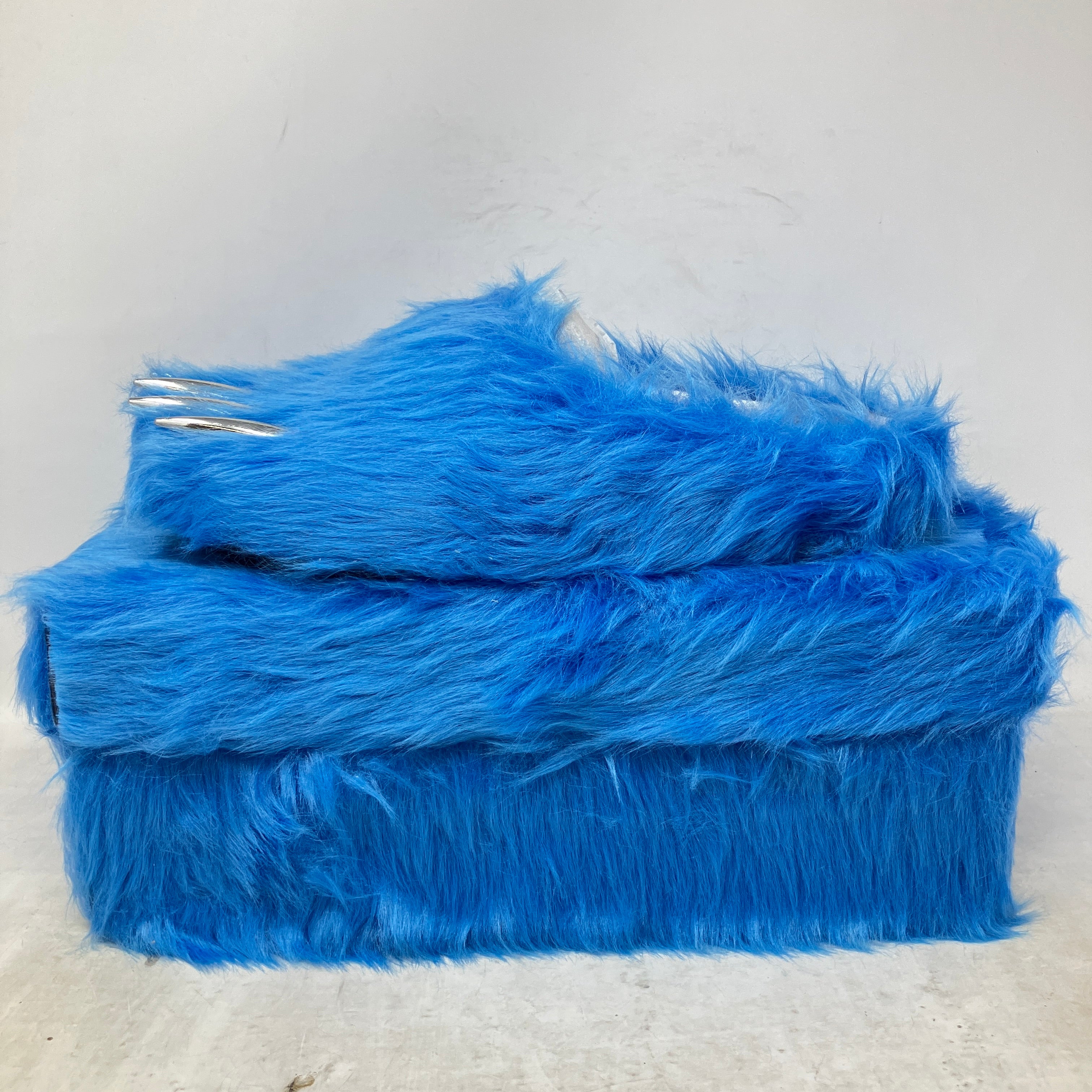 Bravest Studios Bear Claw Mule Blue