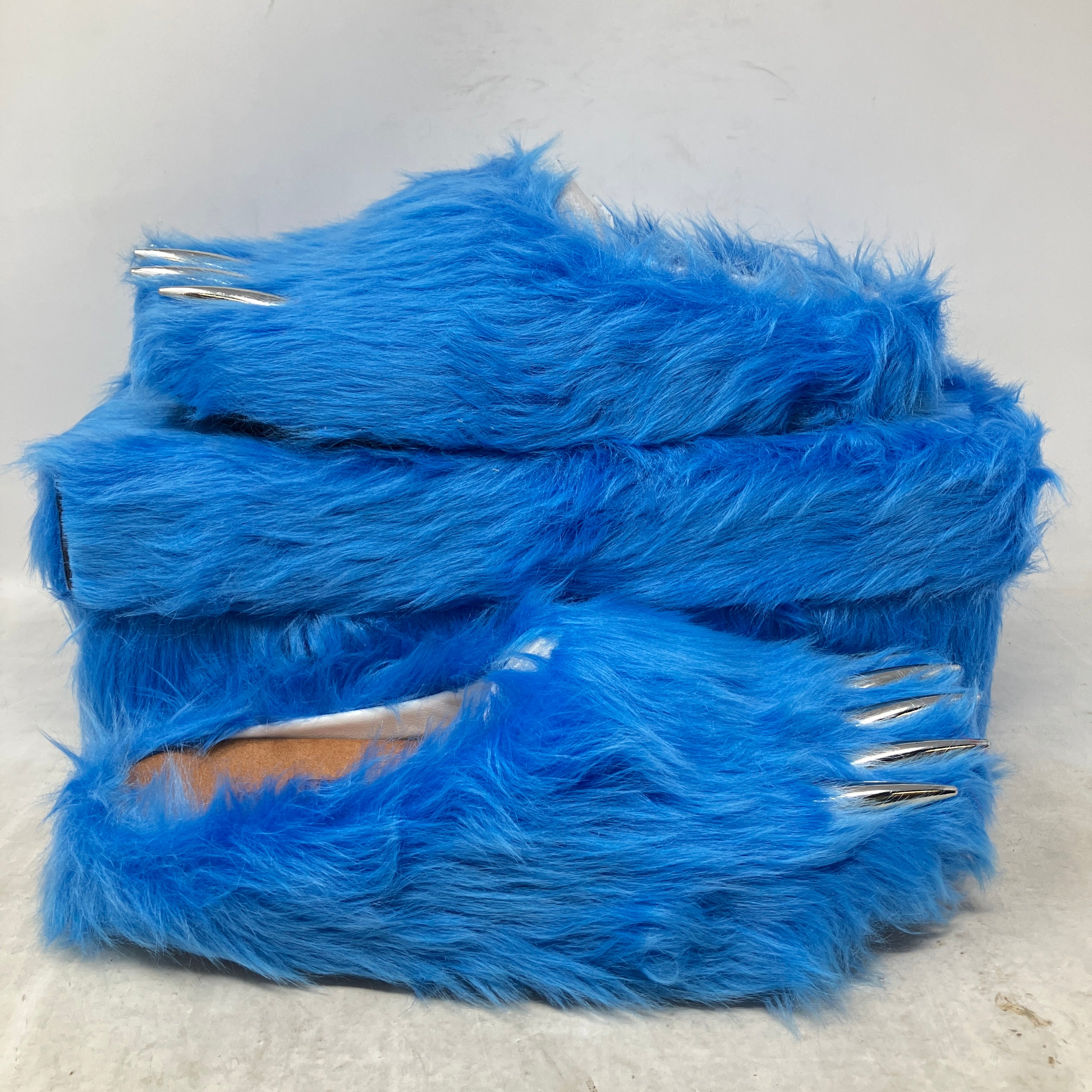 Bravest Studios Bear Claw Mule Blue