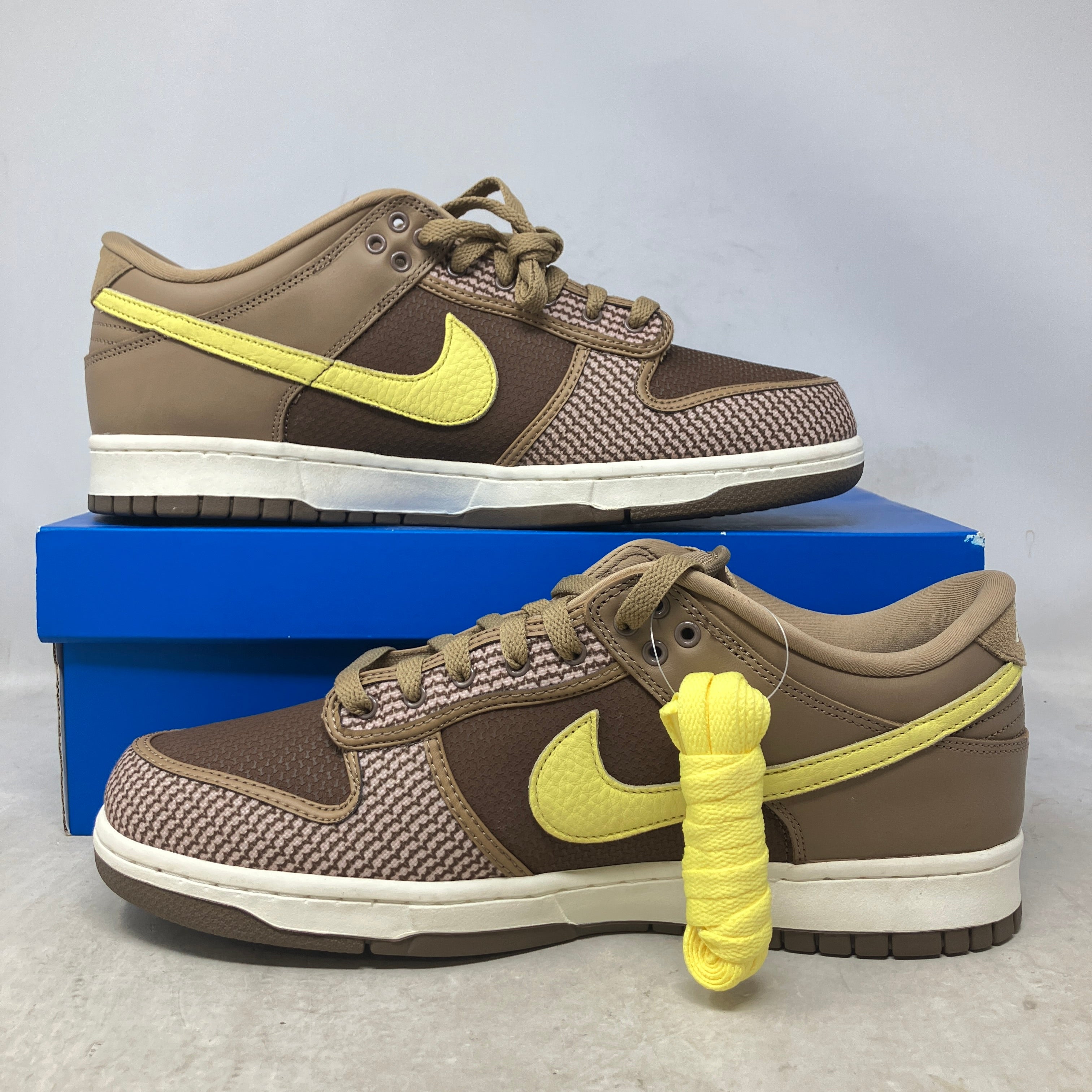 Nike Dunk Low SP Undefeated Canteen Dunk vs. AF1 Pack