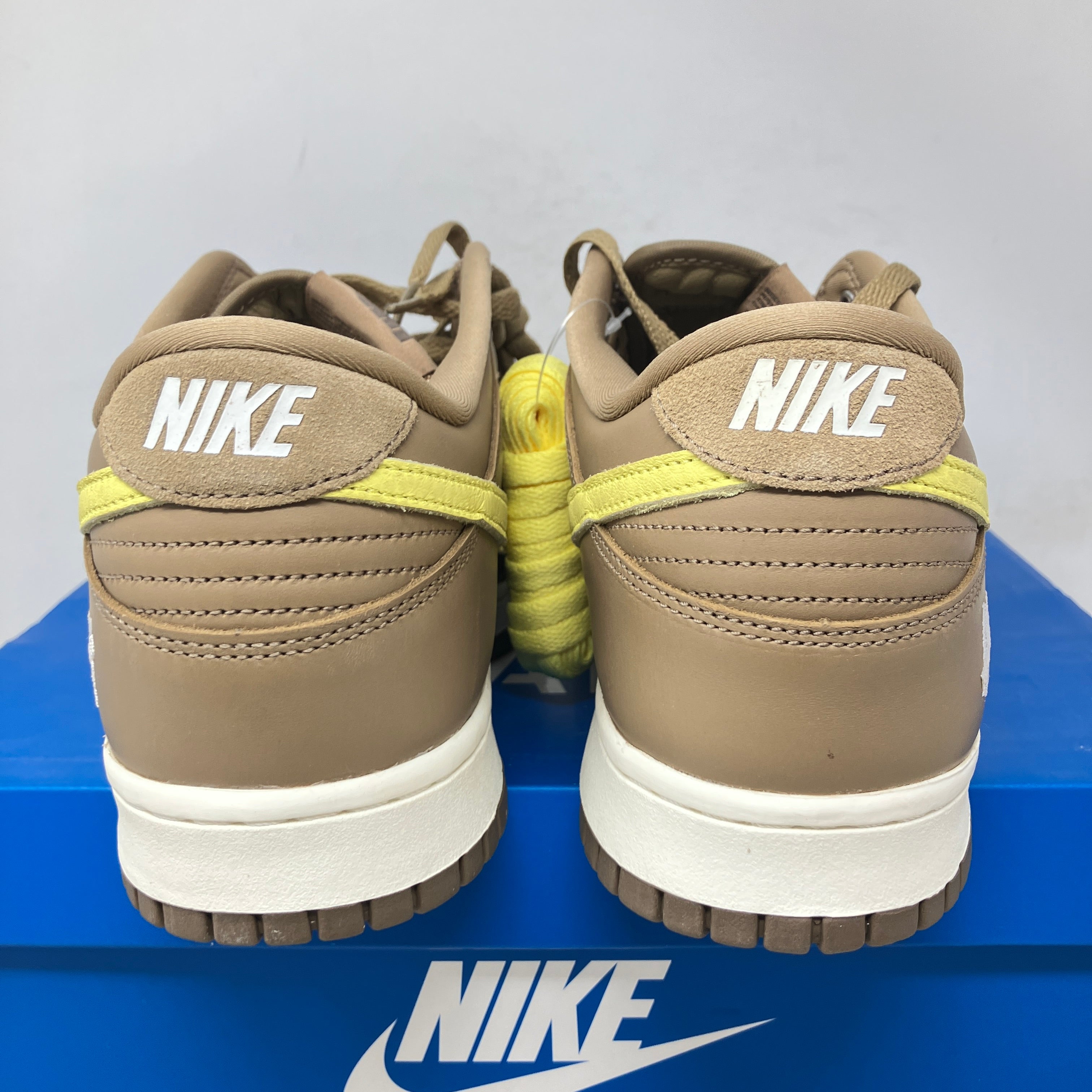 Nike Dunk Low SP Undefeated Canteen Dunk vs. AF1 Pack