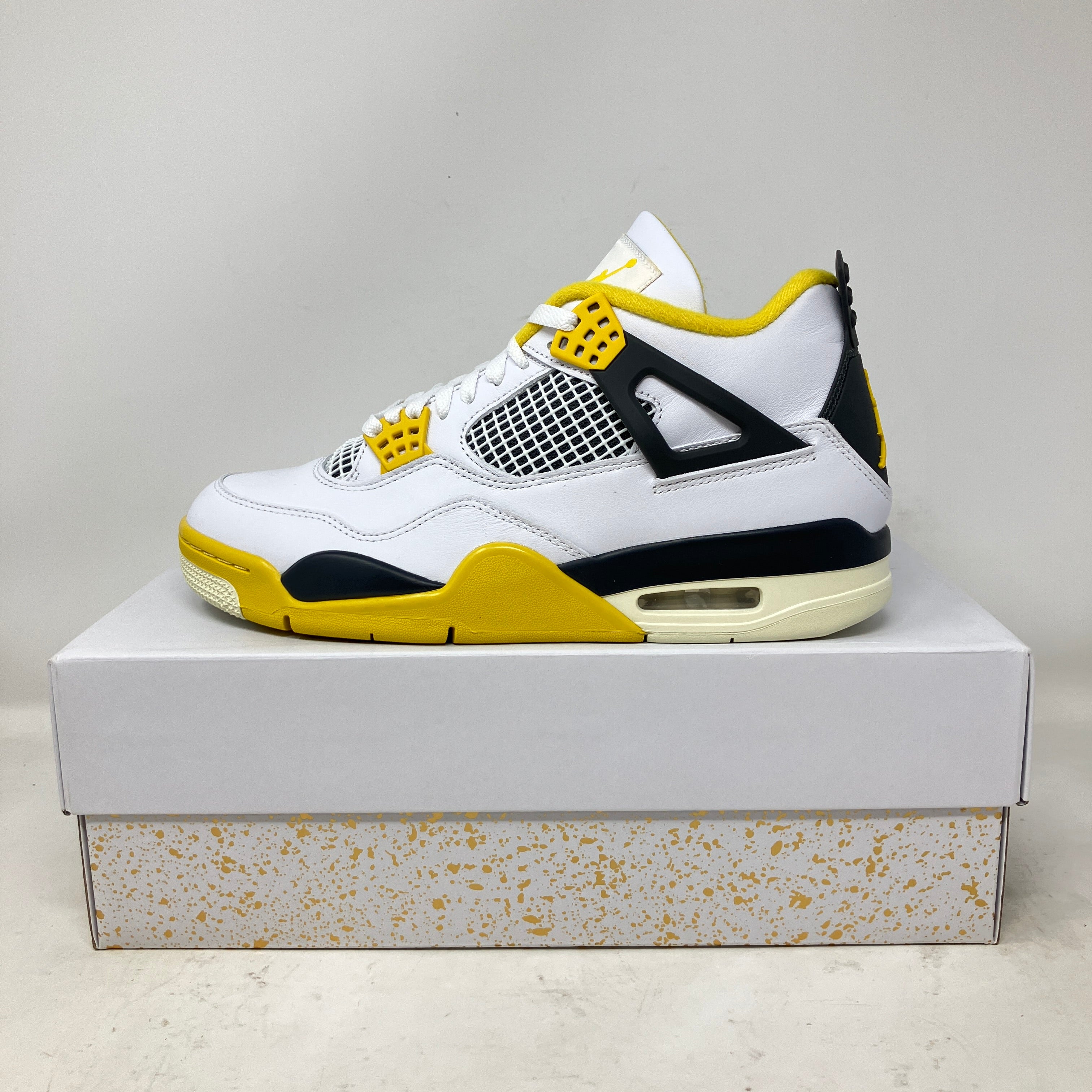 Jordan 4 Retro Vivid Sulfur (Women's)