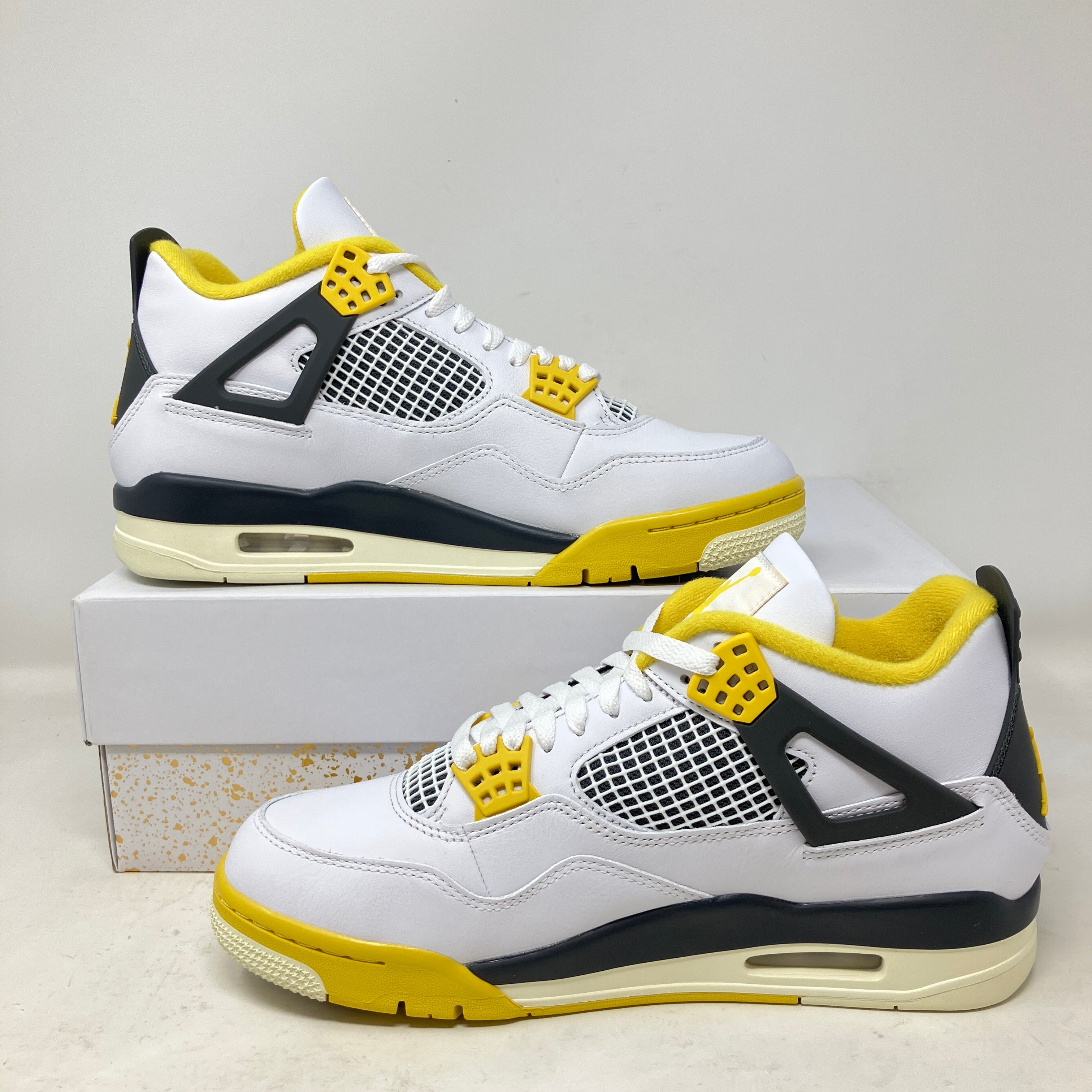 Jordan 4 Retro Vivid Sulfur (Women's)
