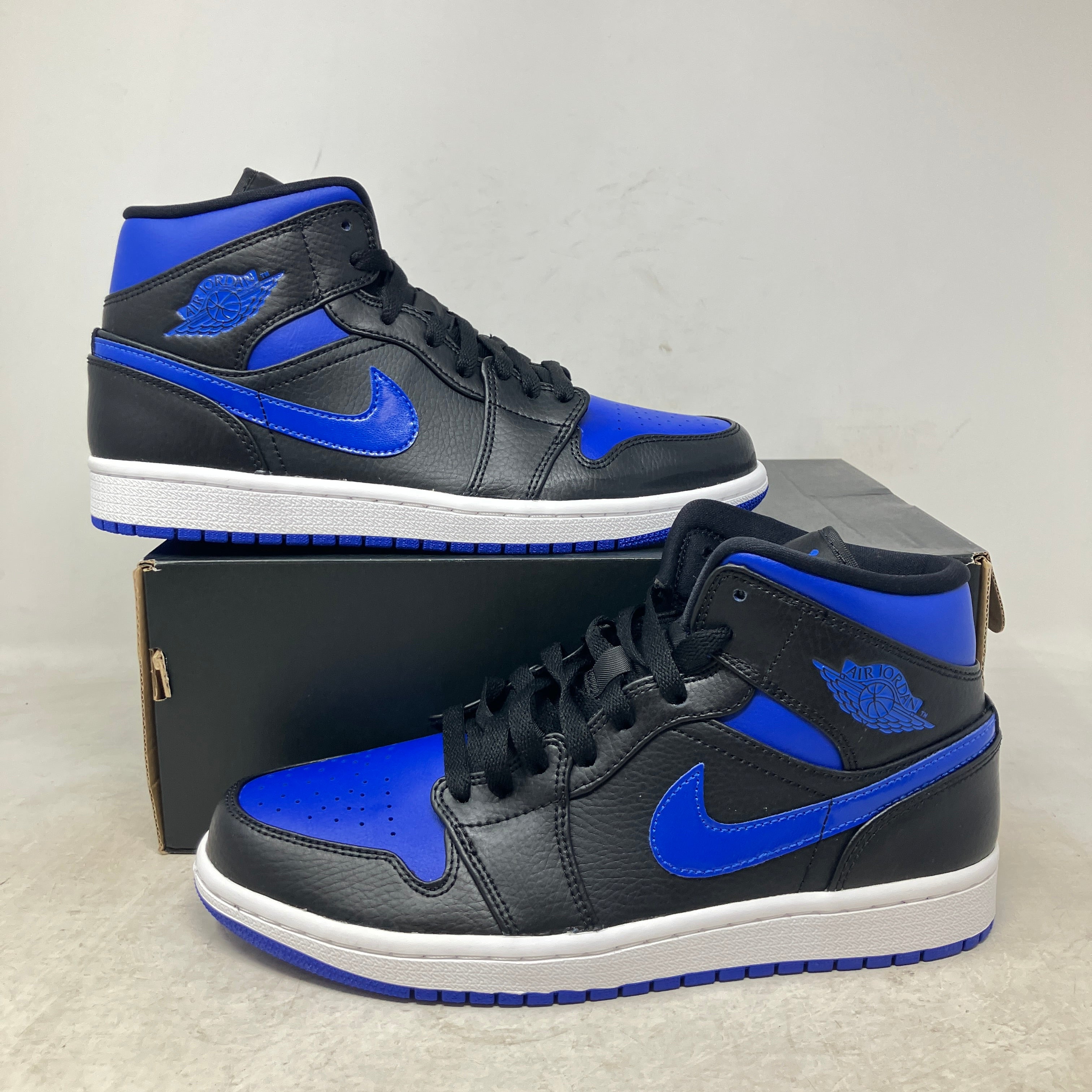 Jordan 1 Mid Royal (2020)