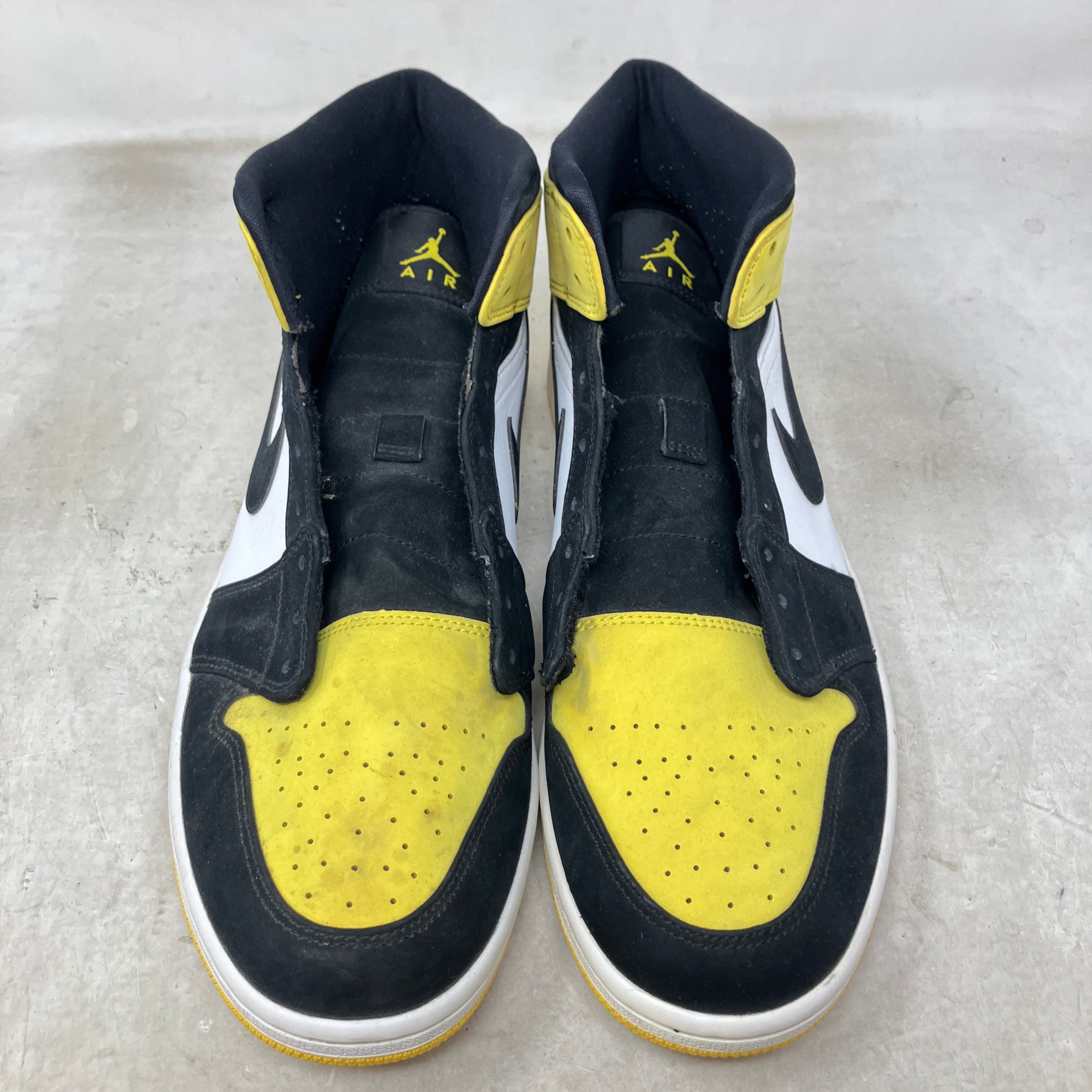 Jordan 1 Mid Yellow Toe Black