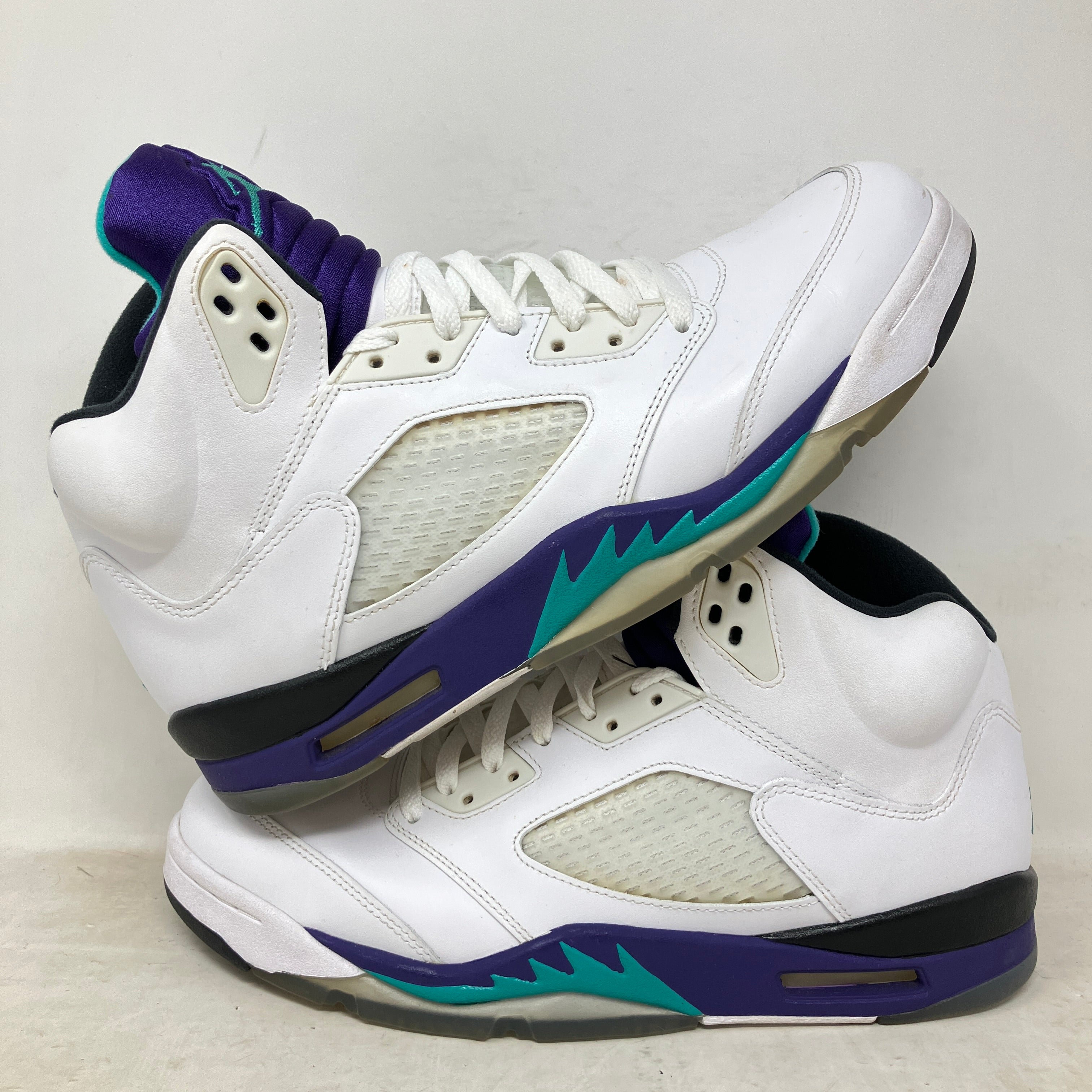 Jordan 5 Retro Grape (2013)