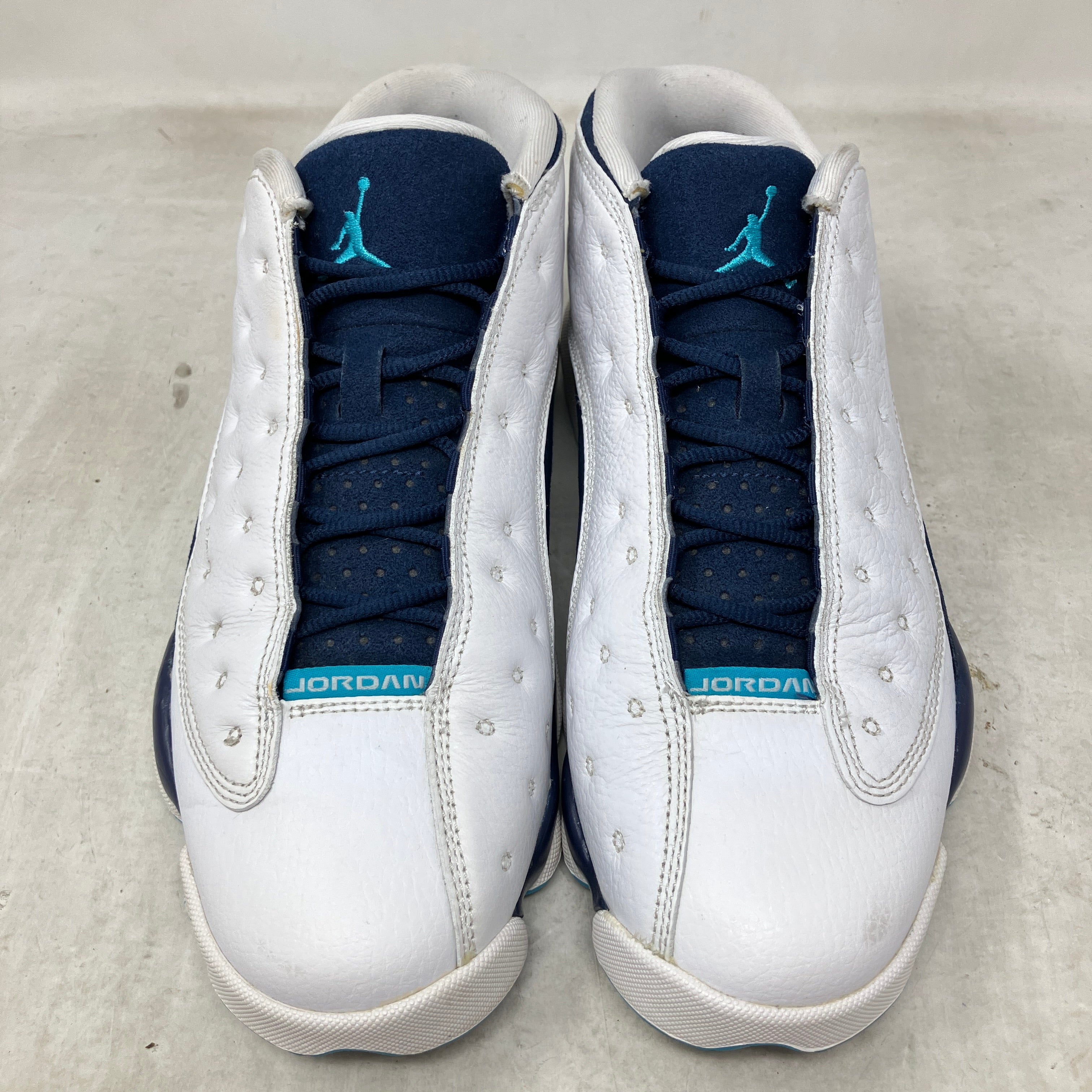 Jordan 13 Retro Low Hornets