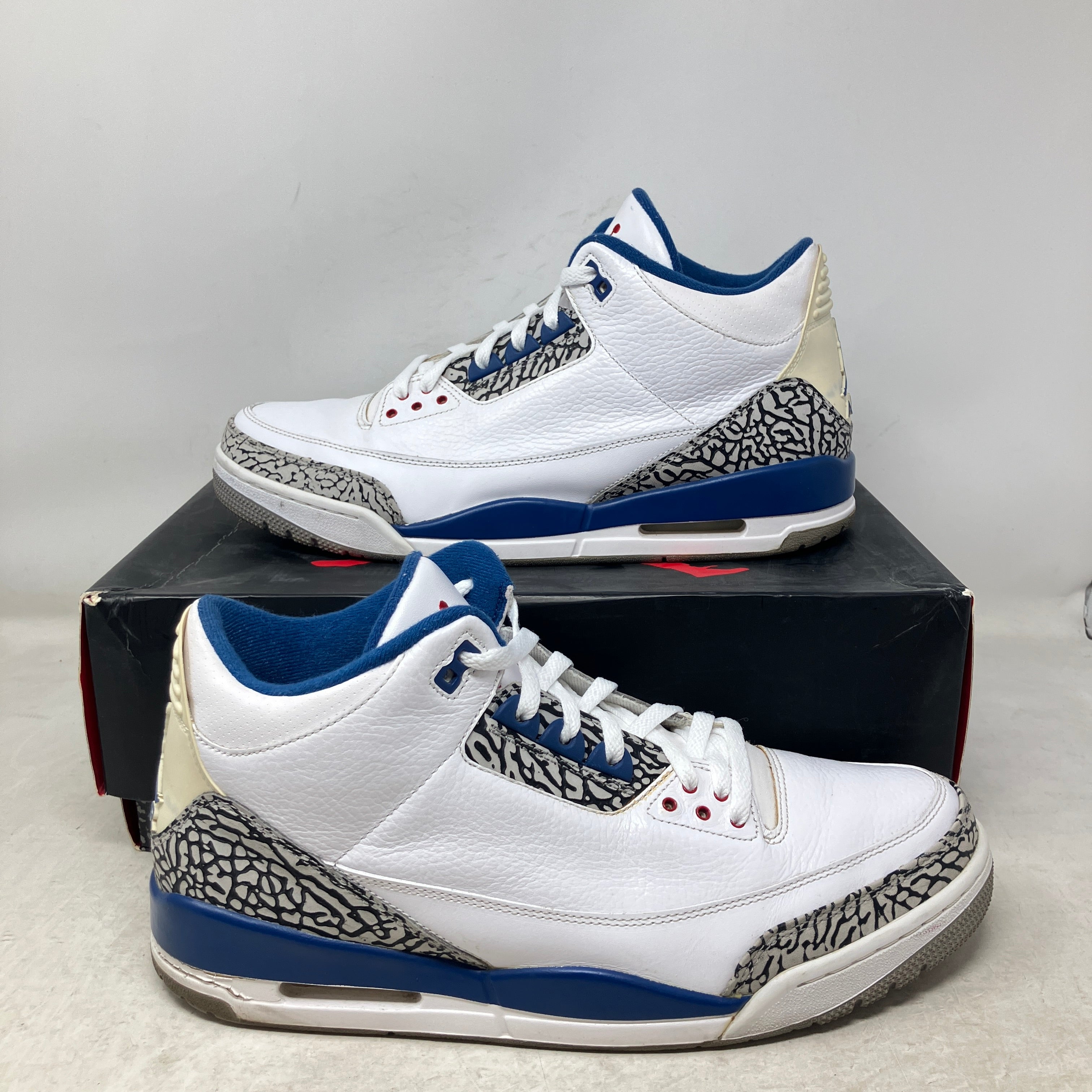 Jordan 3 Retro True Blue (2011)