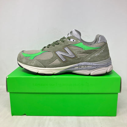 New Balance 990v3 MiUSA Patta Keep Your Family Close