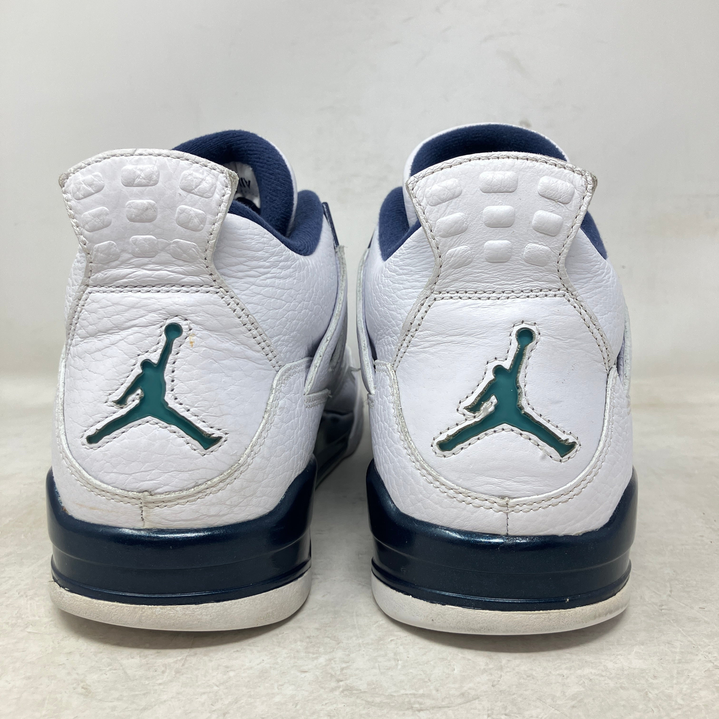 Jordan 4 Retro Columbia (2015)