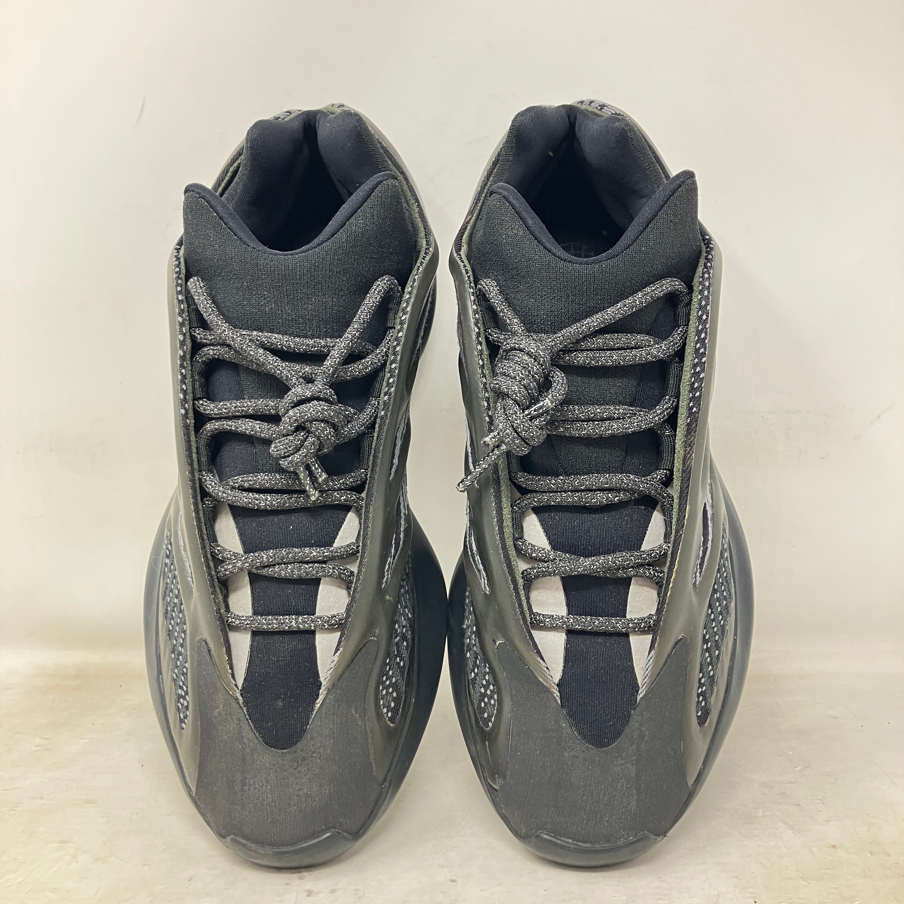adidas Yeezy 700 V3 Alvah
